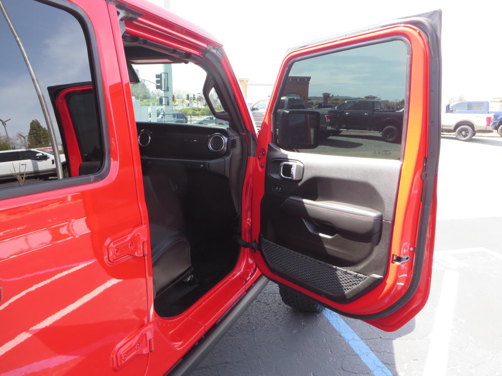 2022 Red /BLACK Jeep Wrangler Unlimited Rubicon 392 (1C4JJXSJ6NW) with an 6.4L V8 DOHC 32V engine, 6A transmission, located at 2630 Grass Valley Highway, Auburn, CA, 95603, (530) 508-5100, 38.937893, -121.095482 - 392 HEMI Rubicon ready for the track or trail. Must see before its gone! - Photo #41