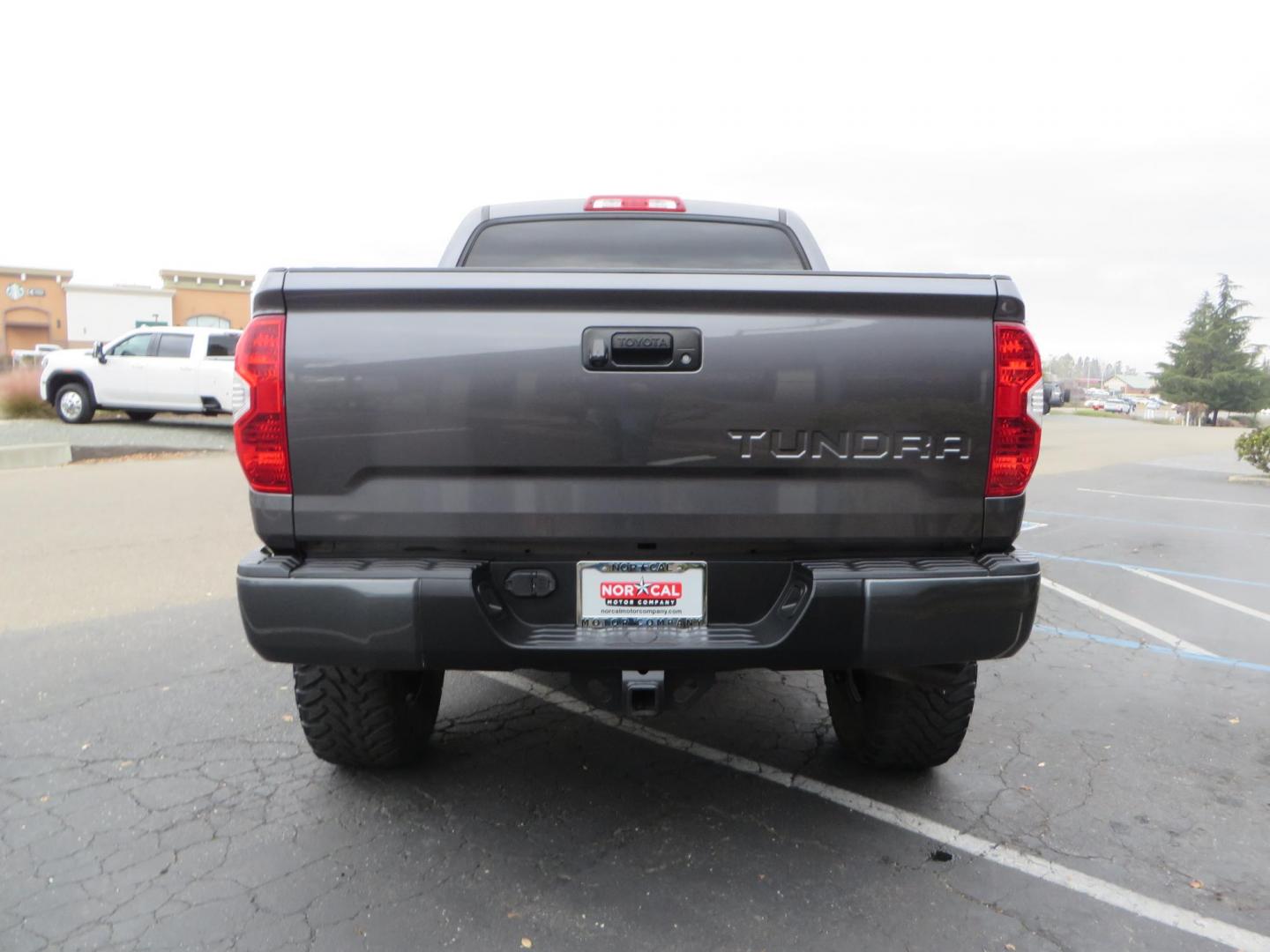 2014 Charcoal Toyota Tundra CrewMax SR5 5.7L V8 CrewMax 4WD (5TFDY5F14EX) with an V8 5.7 Liter engine, Automatic 6-Spd w/Sequential Mode transmission, located at 2630 Grass Valley Highway, Auburn, CA, 95603, (530) 508-5100, 38.937893, -121.095482 - BDS 7" lift kit, Fox remote reservoir coilovers, Fox 2.0 rear shocks, 37" Toyo MT tires, 20" Gear Alloy Big Block wheels, N-Fab running boards, Air Bags, Amp Bed extender, Weathertech floor liners, and window tint. - Photo#3