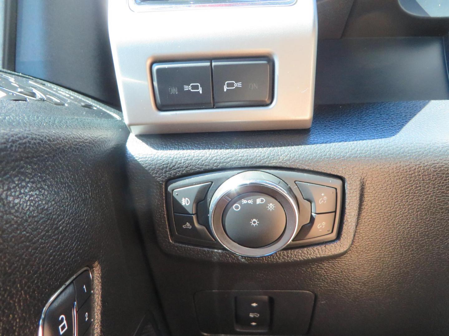 2019 Charcoal /BLACK Ford F250 Super Duty Crew Cab Lariat Crew Cab 4WD (1FT7W2BT0KE) with an V8 Turbo Diesel 6.7 Liter engine, Automatic 6-Spd w/SelectShift and TorqShift-G transmission, located at 2630 Grass Valley Highway, Auburn, CA, 95603, (530) 508-5100, 38.937893, -121.095482 - Features - BDS 4" radius arm suspension system, Fox 2.0 shocks, 37" NItto Ridge Grappler tires, 20" Method NV wheels, and window tint. - Photo#41