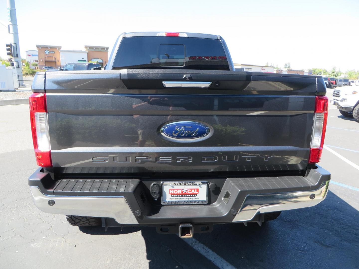 2019 Charcoal /BLACK Ford F250 Super Duty Crew Cab Lariat Crew Cab 4WD (1FT7W2BT0KE) with an V8 Turbo Diesel 6.7 Liter engine, Automatic 6-Spd w/SelectShift and TorqShift-G transmission, located at 2630 Grass Valley Highway, Auburn, CA, 95603, (530) 508-5100, 38.937893, -121.095482 - Features - BDS 4" radius arm suspension system, Fox 2.0 shocks, 37" NItto Ridge Grappler tires, 20" Method NV wheels, and window tint. - Photo#5