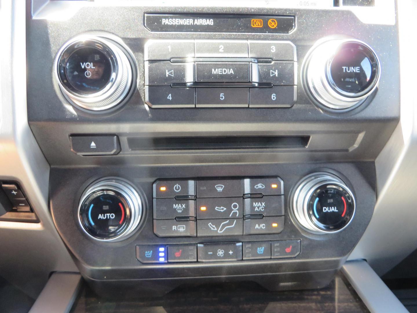 2017 Charcoal Ford F350 Super Duty Crew Cab Platinum Crew Cab Long Bed 4WD (1FT8W3BT5HE) with an V8 Turbo Diesel 6.7L engine, Auto HD 6-Spd SelShft transmission, located at 2630 Grass Valley Highway, Auburn, CA, 95603, (530) 508-5100, 38.937893, -121.095482 - Leveled Long Bed Platinum Superduty sitting on 20" Asanti wheels and Toyo AT3 tires. - Photo#32