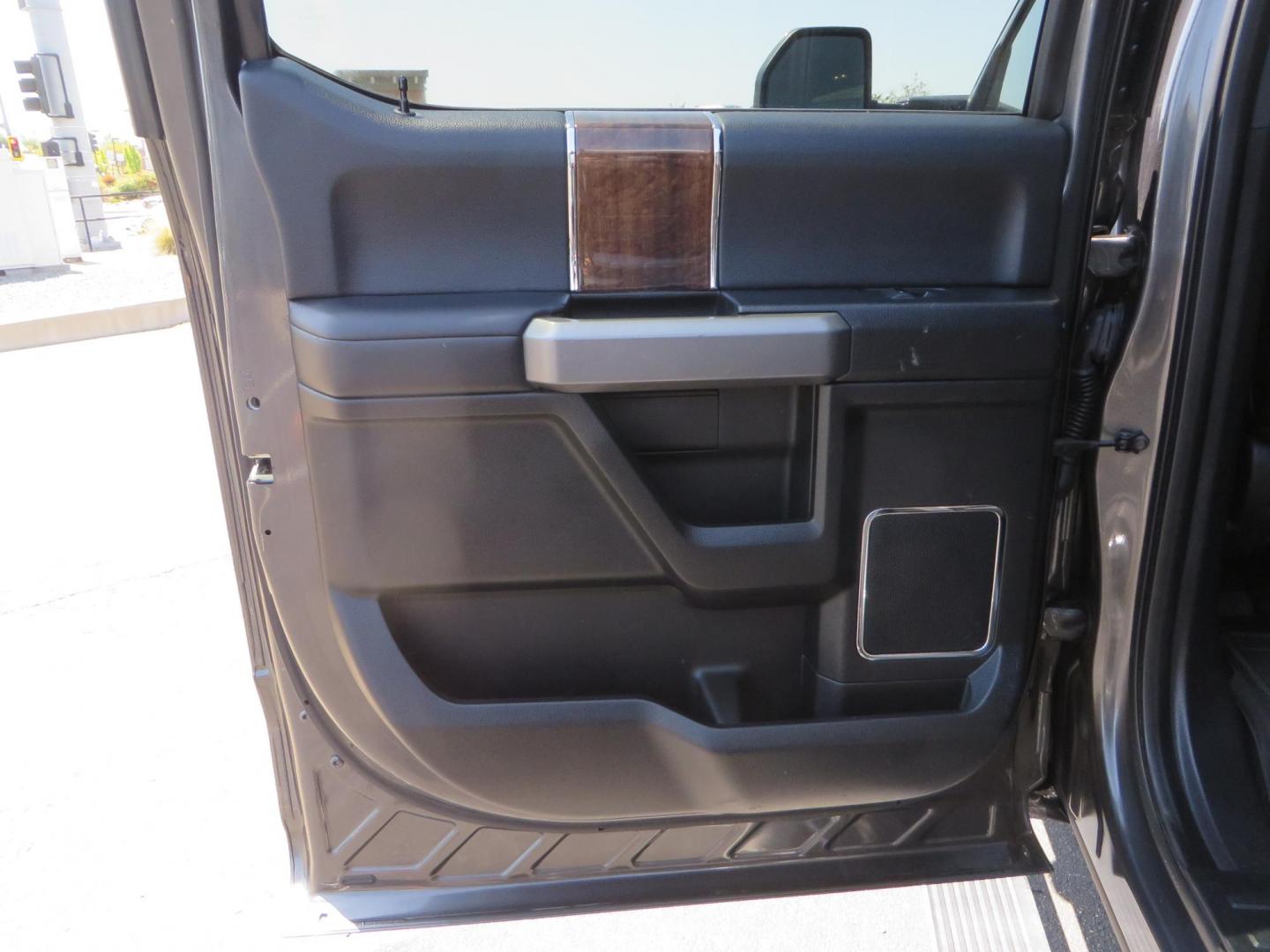 2017 Charcoal Ford F350 Super Duty Crew Cab Platinum Crew Cab Long Bed 4WD (1FT8W3BT5HE) with an V8 Turbo Diesel 6.7L engine, Auto HD 6-Spd SelShft transmission, located at 2630 Grass Valley Highway, Auburn, CA, 95603, (530) 508-5100, 38.937893, -121.095482 - Leveled Long Bed Platinum Superduty sitting on 20" Asanti wheels and Toyo AT3 tires. - Photo#45