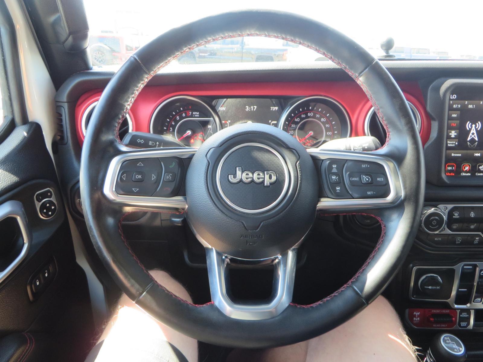 2020 White /BLACK Jeep Gladiator Rubicon (1C6JJTBG3LL) with an 3.6L V6 DOHC 24V engine, 6M transmission, located at 2630 Grass Valley Highway, Auburn, CA, 95603, (530) 508-5100, 38.937893, -121.095482 - Clean Gladiator Rubicon Featuring 17" Teraflex Nomad wheels with quick dump air valves, 37" Nitto Ridge Grappler tires, Next Venture front bumper, Warn 10-S winch, Factor 55 winch fairlead and Ultra hook. - Photo #34