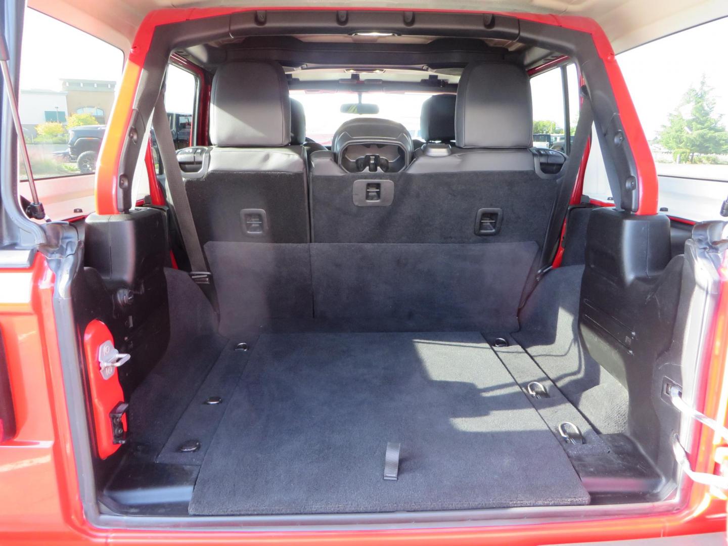 2020 Red /BLACK Jeep Wrangler Unlimited Rubicon (1C4HJXFN8LW) with an 2.0L L4 DOHC 16V TURBO engine, 6A transmission, located at 2630 Grass Valley Highway, Auburn, CA, 95603, (530) 508-5100, 38.937893, -121.095482 - Features - 17'' Fuel Recoil wheels, 35'' Nitto Ridge Grappler tires, Smittybilt XRC Flat fenders, Smittybilt inner fender liners, and new Alea Leather. - Photo#59