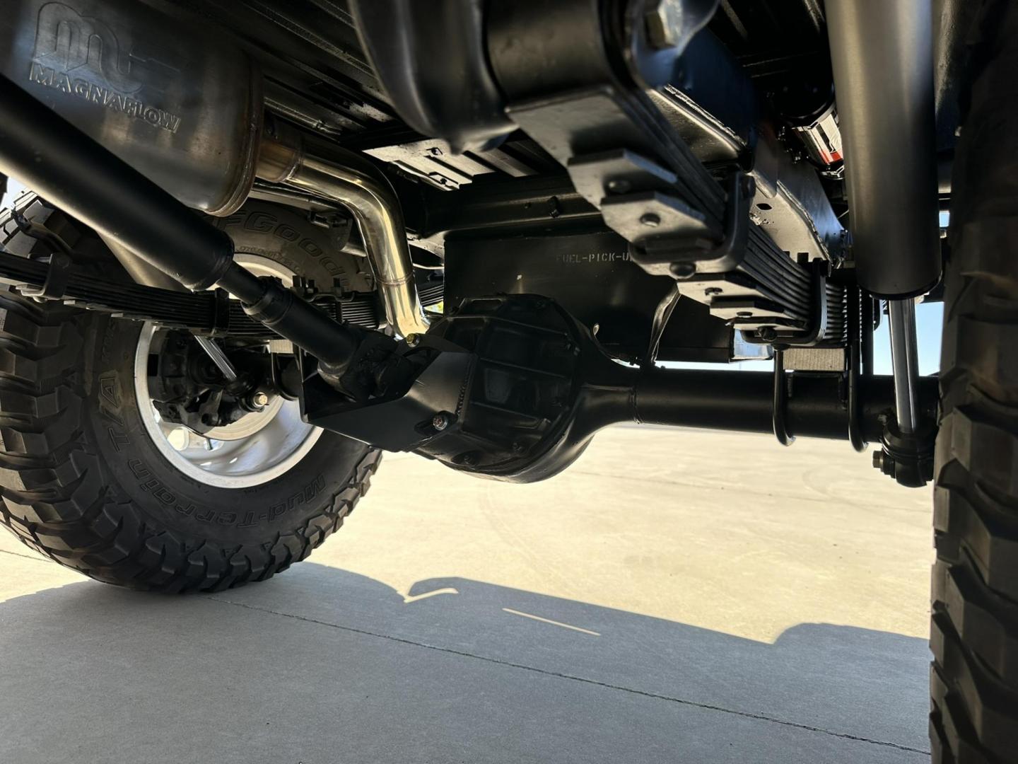 1971 White /Black / Grey Ford Bronco (U15GLK86693) with an 302 engine, np 435 4 speed transmission, located at 2630 Grass Valley Highway, Auburn, CA, 95603, (530) 508-5100, 38.937893, -121.095482 - 1971 FORD BRONCO BUILD CALIFORNIA BRONCO HARD TOP AND NO RUST REBUILT 302 WITH PERFORMANCE CAM, EDELBROCK MANIFOLD, HOLLEY AVENGER 650 CARB & MSD IGNITION NP 435 4 SPEED WITH WILD HORSE BILLET SHIFT EXTENDER DANA 20 WITH WILD HORSE TWIN STICK TRANSFER CASE NEW PAINLESS WIRING HARNESS RHINO LIN - Photo#67