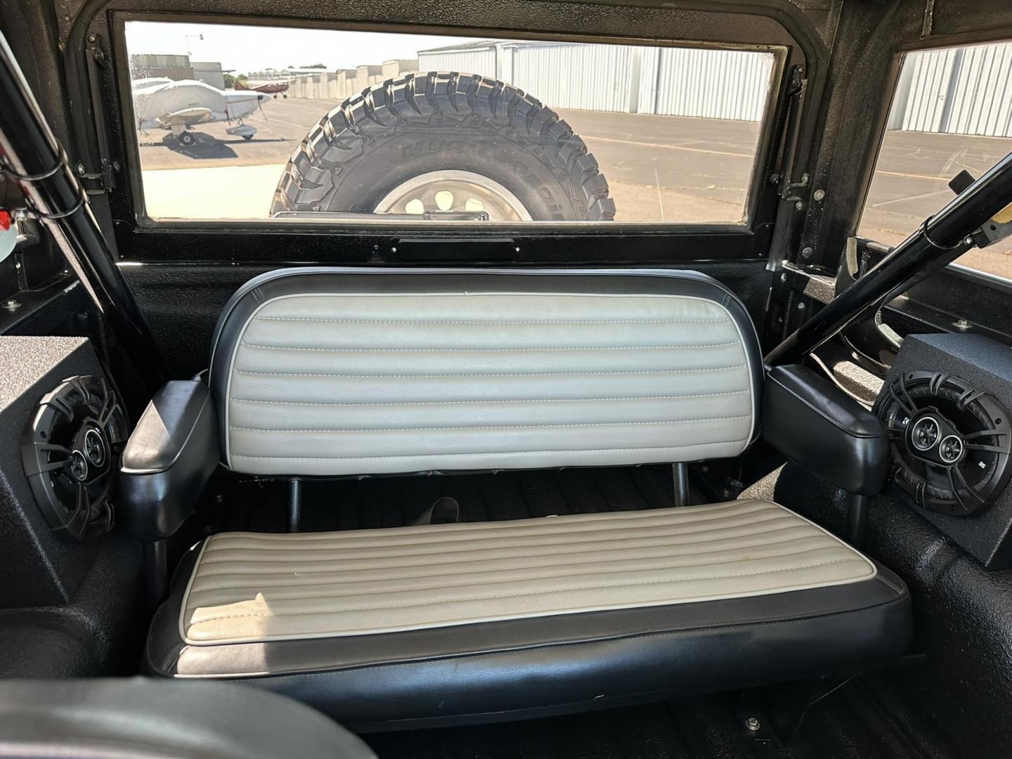 1971 White /Black / Grey Ford Bronco (U15GLK86693) with an 302 engine, np 435 4 speed transmission, located at 2630 Grass Valley Highway, Auburn, CA, 95603, (530) 508-5100, 38.937893, -121.095482 - 1971 FORD BRONCO BUILD CALIFORNIA BRONCO HARD TOP AND NO RUST REBUILT 302 WITH PERFORMANCE CAM, EDELBROCK MANIFOLD, HOLLEY AVENGER 650 CARB & MSD IGNITION NP 435 4 SPEED WITH WILD HORSE BILLET SHIFT EXTENDER DANA 20 WITH WILD HORSE TWIN STICK TRANSFER CASE NEW PAINLESS WIRING HARNESS RHINO LIN - Photo#119
