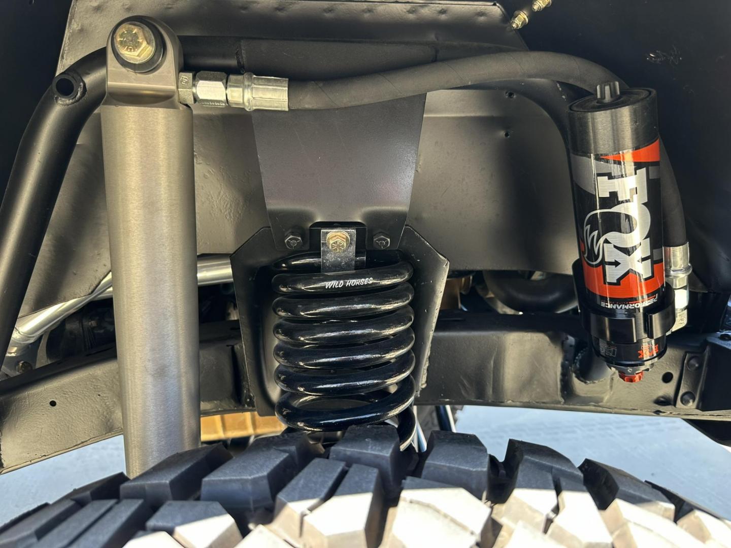 1971 White /Black / Grey Ford Bronco (U15GLK86693) with an 302 engine, np 435 4 speed transmission, located at 2630 Grass Valley Highway, Auburn, CA, 95603, (530) 508-5100, 38.937893, -121.095482 - 1971 FORD BRONCO BUILD CALIFORNIA BRONCO HARD TOP AND NO RUST REBUILT 302 WITH PERFORMANCE CAM, EDELBROCK MANIFOLD, HOLLEY AVENGER 650 CARB & MSD IGNITION NP 435 4 SPEED WITH WILD HORSE BILLET SHIFT EXTENDER DANA 20 WITH WILD HORSE TWIN STICK TRANSFER CASE NEW PAINLESS WIRING HARNESS RHINO LIN - Photo#123
