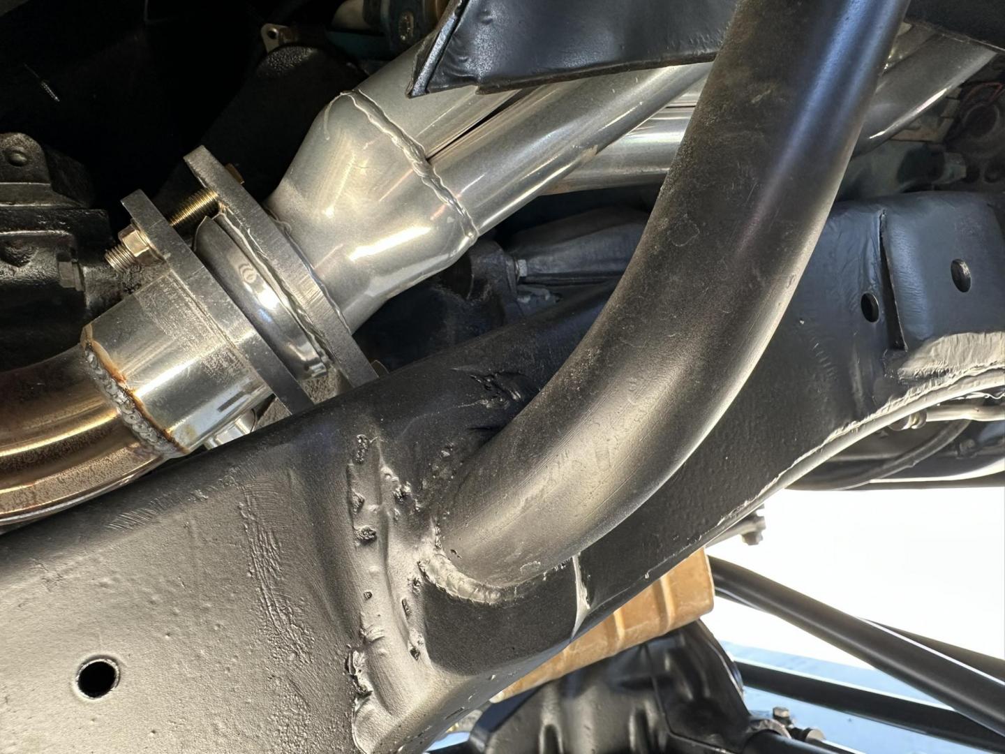 1971 White /Black / Grey Ford Bronco (U15GLK86693) with an 302 engine, np 435 4 speed transmission, located at 2630 Grass Valley Highway, Auburn, CA, 95603, (530) 508-5100, 38.937893, -121.095482 - 1971 FORD BRONCO BUILD CALIFORNIA BRONCO HARD TOP AND NO RUST REBUILT 302 WITH PERFORMANCE CAM, EDELBROCK MANIFOLD, HOLLEY AVENGER 650 CARB & MSD IGNITION NP 435 4 SPEED WITH WILD HORSE BILLET SHIFT EXTENDER DANA 20 WITH WILD HORSE TWIN STICK TRANSFER CASE NEW PAINLESS WIRING HARNESS RHINO LIN - Photo#125