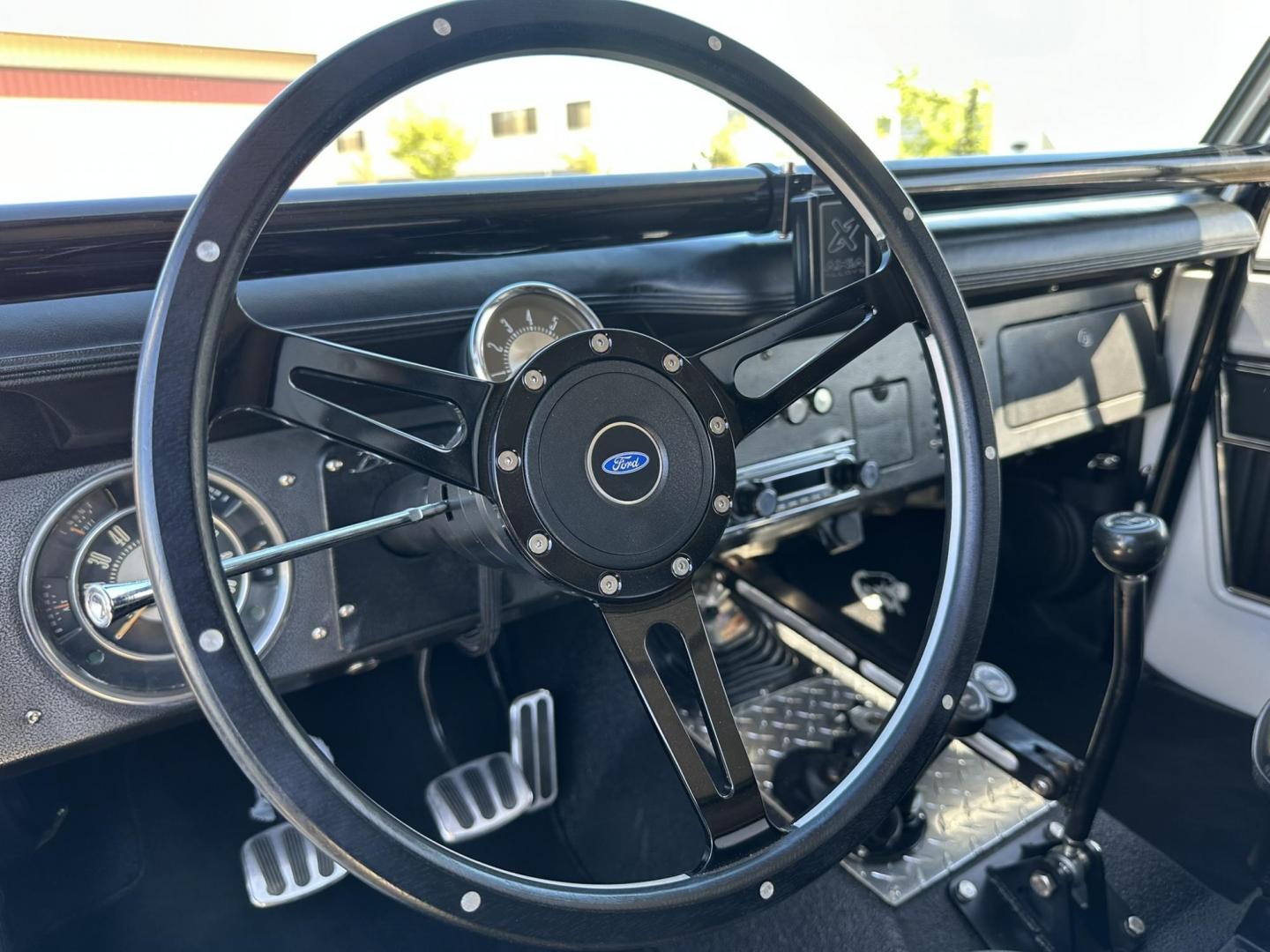 1971 White /Black / Grey Ford Bronco (U15GLK86693) with an 302 engine, np 435 4 speed transmission, located at 2630 Grass Valley Highway, Auburn, CA, 95603, (530) 508-5100, 38.937893, -121.095482 - 1971 FORD BRONCO BUILD CALIFORNIA BRONCO HARD TOP AND NO RUST REBUILT 302 WITH PERFORMANCE CAM, EDELBROCK MANIFOLD, HOLLEY AVENGER 650 CARB & MSD IGNITION NP 435 4 SPEED WITH WILD HORSE BILLET SHIFT EXTENDER DANA 20 WITH WILD HORSE TWIN STICK TRANSFER CASE NEW PAINLESS WIRING HARNESS RHINO LIN - Photo#146
