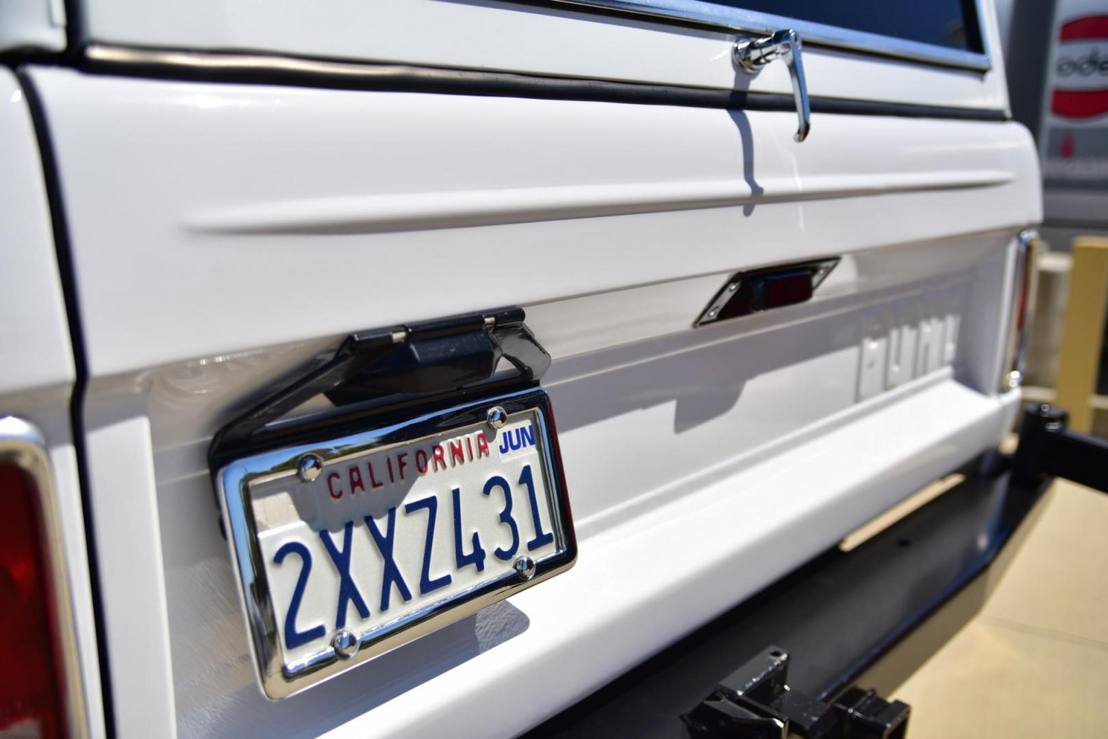 1971 White /Black / Grey Ford Bronco (U15GLK86693) with an 302 engine, np 435 4 speed transmission, located at 2630 Grass Valley Highway, Auburn, CA, 95603, (530) 508-5100, 38.937893, -121.095482 - 1971 FORD BRONCO BUILD CALIFORNIA BRONCO HARD TOP AND NO RUST REBUILT 302 WITH PERFORMANCE CAM, EDELBROCK MANIFOLD, HOLLEY AVENGER 650 CARB & MSD IGNITION NP 435 4 SPEED WITH WILD HORSE BILLET SHIFT EXTENDER DANA 20 WITH WILD HORSE TWIN STICK TRANSFER CASE NEW PAINLESS WIRING HARNESS RHINO LIN - Photo#226