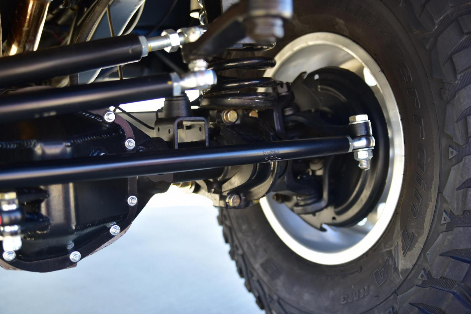 1971 White /Black / Grey Ford Bronco (U15GLK86693) with an 302 engine, np 435 4 speed transmission, located at 2630 Grass Valley Highway, Auburn, CA, 95603, (530) 508-5100, 38.937893, -121.095482 - 1971 FORD BRONCO BUILD CALIFORNIA BRONCO HARD TOP AND NO RUST REBUILT 302 WITH PERFORMANCE CAM, EDELBROCK MANIFOLD, HOLLEY AVENGER 650 CARB & MSD IGNITION NP 435 4 SPEED WITH WILD HORSE BILLET SHIFT EXTENDER DANA 20 WITH WILD HORSE TWIN STICK TRANSFER CASE NEW PAINLESS WIRING HARNESS RHINO LIN - Photo#238
