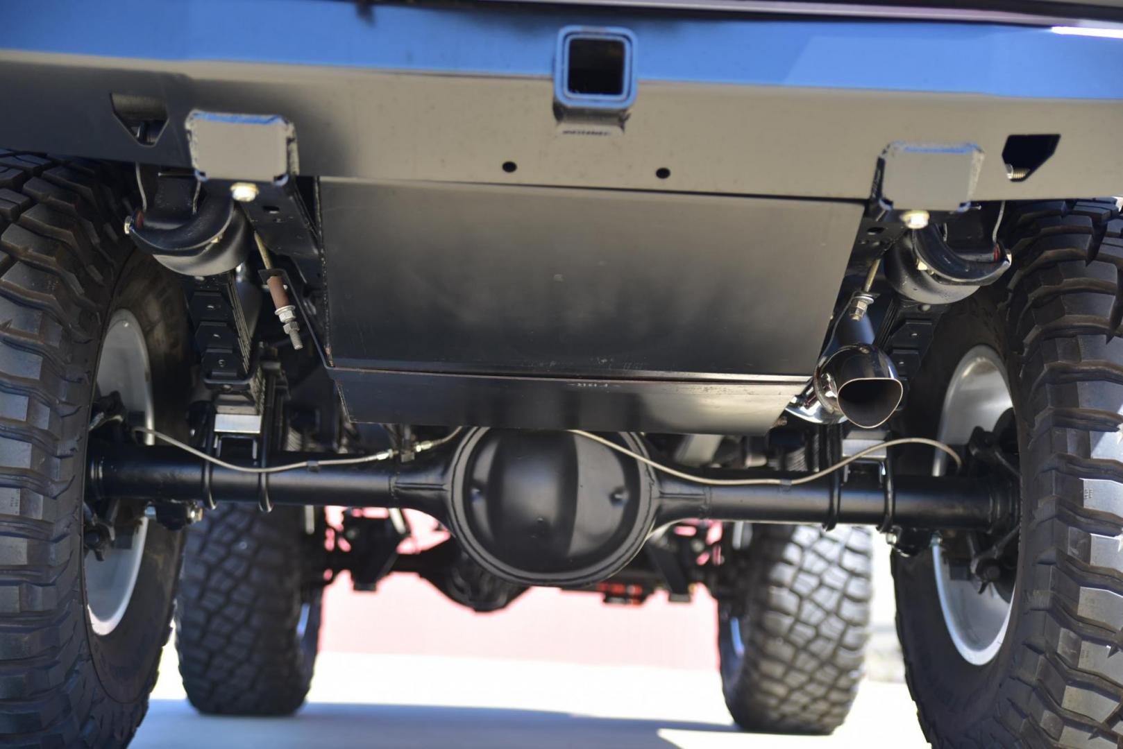 1971 White /Black / Grey Ford Bronco (U15GLK86693) with an 302 engine, np 435 4 speed transmission, located at 2630 Grass Valley Highway, Auburn, CA, 95603, (530) 508-5100, 38.937893, -121.095482 - 1971 FORD BRONCO BUILD CALIFORNIA BRONCO HARD TOP AND NO RUST REBUILT 302 WITH PERFORMANCE CAM, EDELBROCK MANIFOLD, HOLLEY AVENGER 650 CARB & MSD IGNITION NP 435 4 SPEED WITH WILD HORSE BILLET SHIFT EXTENDER DANA 20 WITH WILD HORSE TWIN STICK TRANSFER CASE NEW PAINLESS WIRING HARNESS RHINO LIN - Photo#251