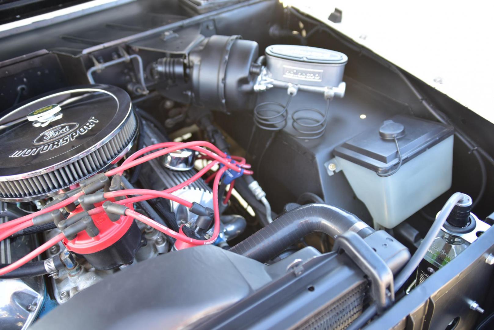 1971 White /Black / Grey Ford Bronco (U15GLK86693) with an 302 engine, np 435 4 speed transmission, located at 2630 Grass Valley Highway, Auburn, CA, 95603, (530) 508-5100, 38.937893, -121.095482 - 1971 FORD BRONCO BUILD CALIFORNIA BRONCO HARD TOP AND NO RUST REBUILT 302 WITH PERFORMANCE CAM, EDELBROCK MANIFOLD, HOLLEY AVENGER 650 CARB & MSD IGNITION NP 435 4 SPEED WITH WILD HORSE BILLET SHIFT EXTENDER DANA 20 WITH WILD HORSE TWIN STICK TRANSFER CASE NEW PAINLESS WIRING HARNESS RHINO LIN - Photo#260