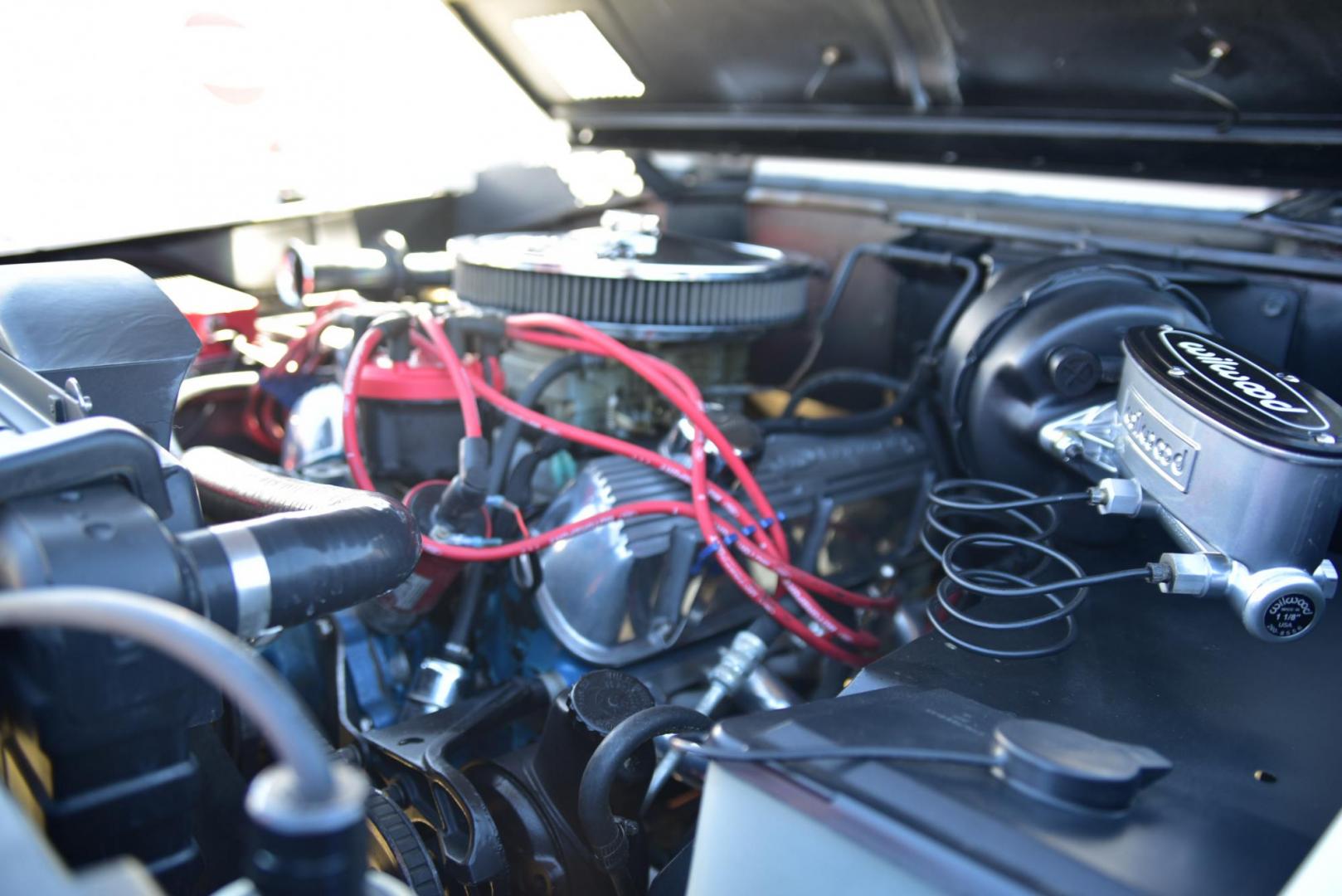 1971 White /Black / Grey Ford Bronco (U15GLK86693) with an 302 engine, np 435 4 speed transmission, located at 2630 Grass Valley Highway, Auburn, CA, 95603, (530) 508-5100, 38.937893, -121.095482 - 1971 FORD BRONCO BUILD CALIFORNIA BRONCO HARD TOP AND NO RUST REBUILT 302 WITH PERFORMANCE CAM, EDELBROCK MANIFOLD, HOLLEY AVENGER 650 CARB & MSD IGNITION NP 435 4 SPEED WITH WILD HORSE BILLET SHIFT EXTENDER DANA 20 WITH WILD HORSE TWIN STICK TRANSFER CASE NEW PAINLESS WIRING HARNESS RHINO LIN - Photo#267