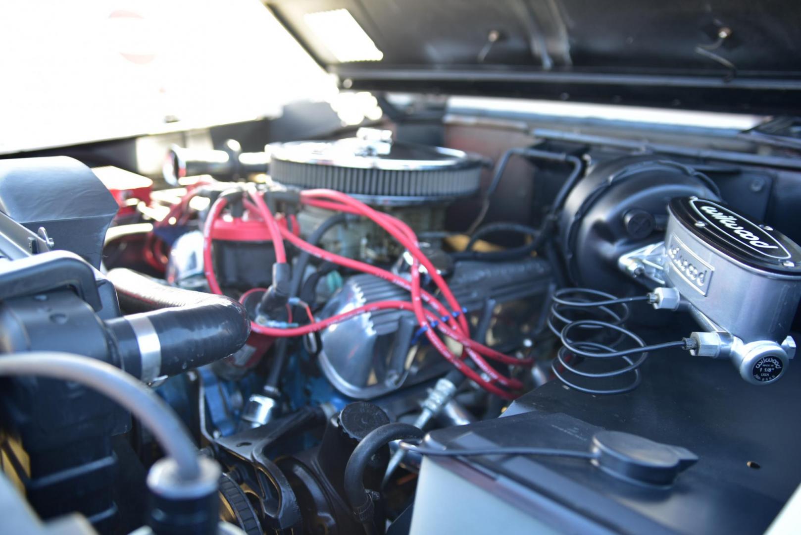 1971 White /Black / Grey Ford Bronco (U15GLK86693) with an 302 engine, np 435 4 speed transmission, located at 2630 Grass Valley Highway, Auburn, CA, 95603, (530) 508-5100, 38.937893, -121.095482 - 1971 FORD BRONCO BUILD CALIFORNIA BRONCO HARD TOP AND NO RUST REBUILT 302 WITH PERFORMANCE CAM, EDELBROCK MANIFOLD, HOLLEY AVENGER 650 CARB & MSD IGNITION NP 435 4 SPEED WITH WILD HORSE BILLET SHIFT EXTENDER DANA 20 WITH WILD HORSE TWIN STICK TRANSFER CASE NEW PAINLESS WIRING HARNESS RHINO LIN - Photo#268