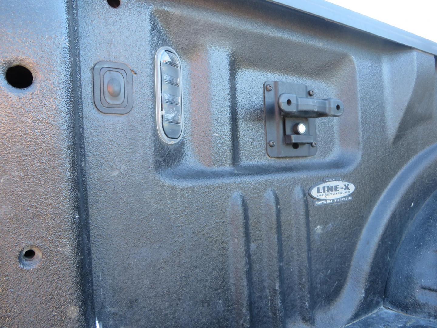 2017 BLACK Ford F-250 SD Platinum Crew Cab Short Bed 4WD (1FT7W2BT0HE) with an 6.7L V8 OHV 16V DIESEL engine, 6A transmission, located at 2630 Grass Valley Highway, Auburn, CA, 95603, (530) 508-5100, 38.937893, -121.095482 - Lifted F-250 featuring a SkyJacker long arm suspension system, Fox 2.5 remote reservoir coilovers, Fox 2.0 rear remote reservoir shocks, Fox dual steering stabilizers, 20" XD wheels, 37" Nitto Ridge Grappler tires, Racer X Mesh Grille, Airlift Air Bags, Painted badges, and window tint. - Photo#17