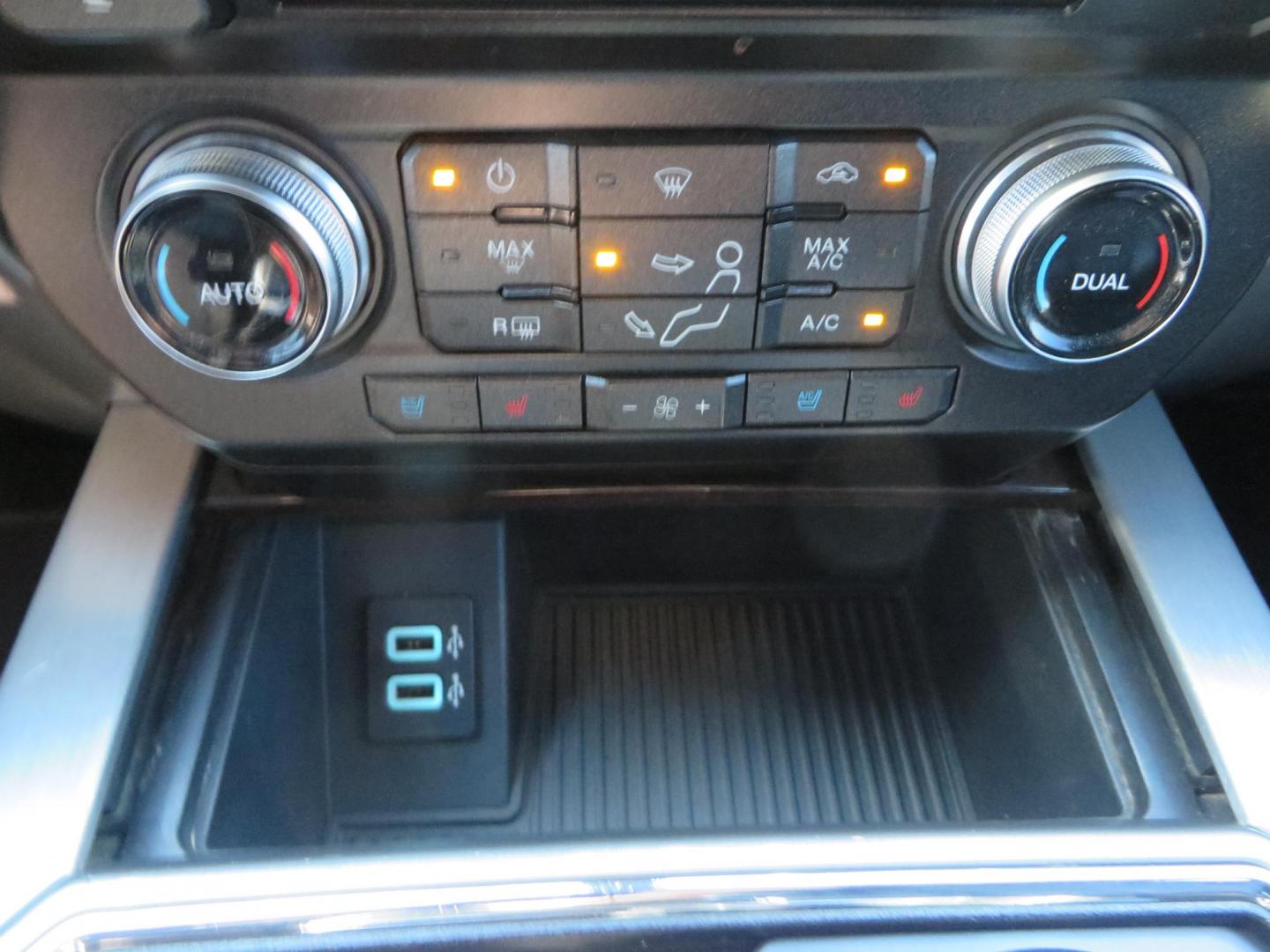 2017 BLACK Ford F-250 SD Platinum Crew Cab Short Bed 4WD (1FT7W2BT0HE) with an 6.7L V8 OHV 16V DIESEL engine, 6A transmission, located at 2630 Grass Valley Highway, Auburn, CA, 95603, (530) 508-5100, 38.937893, -121.095482 - Lifted F-250 featuring a SkyJacker long arm suspension system, Fox 2.5 remote reservoir coilovers, Fox 2.0 rear remote reservoir shocks, Fox dual steering stabilizers, 20" XD wheels, 37" Nitto Ridge Grappler tires, Racer X Mesh Grille, Airlift Air Bags, Painted badges, and window tint. - Photo#43