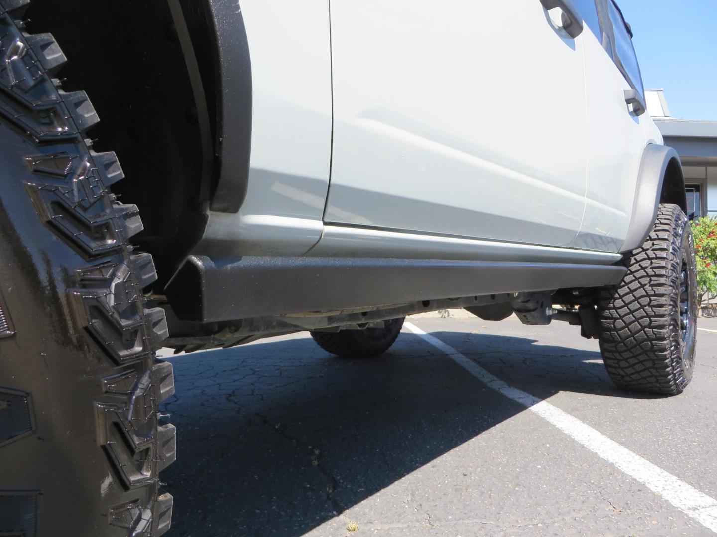 2023 Gray Ford Bronco Badlands 4-Door w/Advanced (1FMEE5DP3PL) with an 2.7L V6 DOHC 24V engine, located at 2630 Grass Valley Highway, Auburn, CA, 95603, (530) 508-5100, 38.937893, -121.095482 - Photo#10