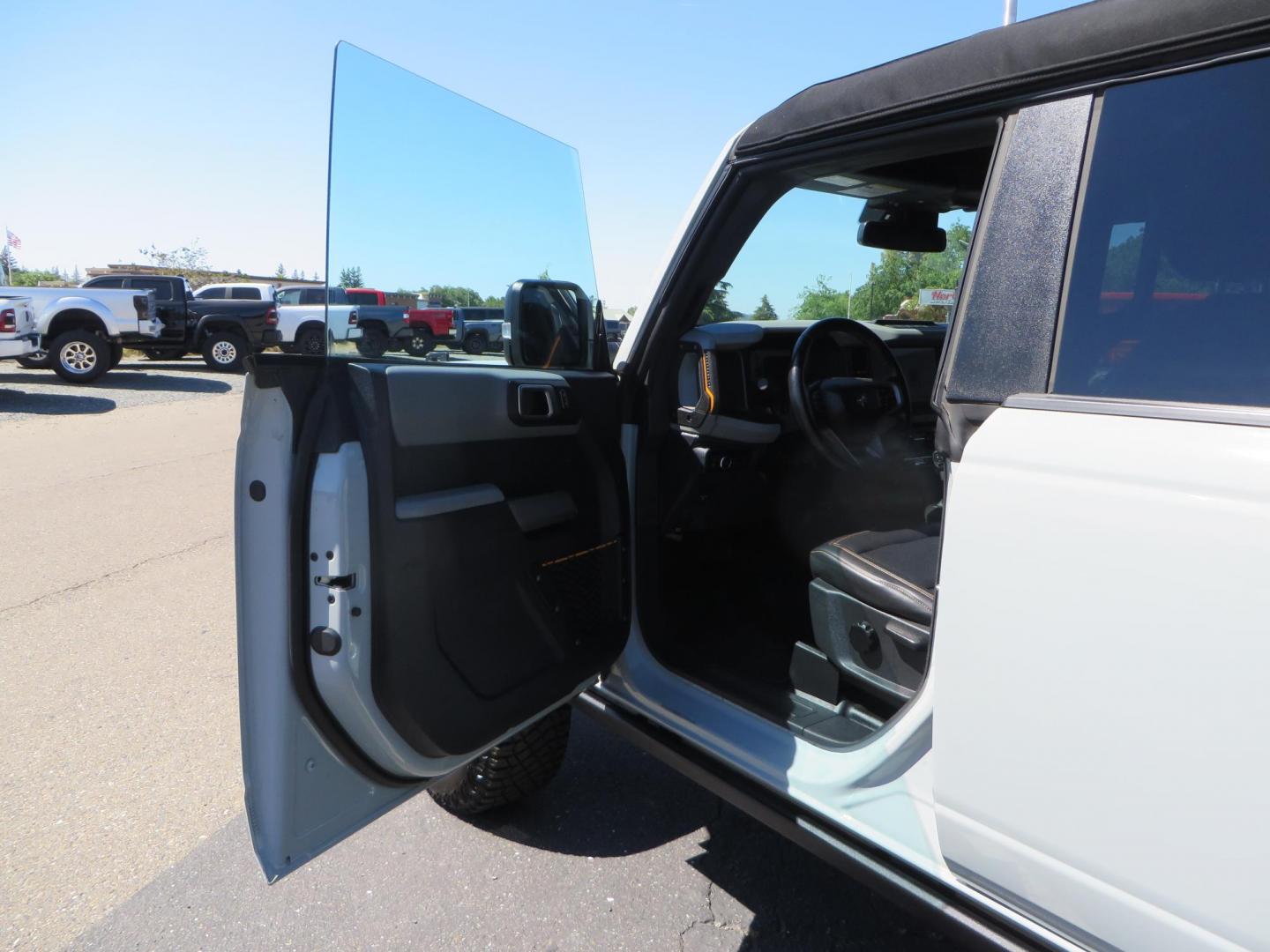 2023 Gray Ford Bronco Badlands 4-Door w/Advanced (1FMEE5DP3PL) with an 2.7L V6 DOHC 24V engine, located at 2630 Grass Valley Highway, Auburn, CA, 95603, (530) 508-5100, 38.937893, -121.095482 - Photo#20