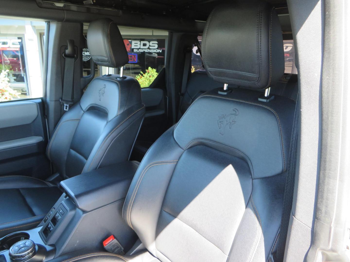 2023 Gray Ford Bronco Badlands 4-Door w/Advanced (1FMEE5DP3PL) with an 2.7L V6 DOHC 24V engine, located at 2630 Grass Valley Highway, Auburn, CA, 95603, (530) 508-5100, 38.937893, -121.095482 - Photo#25