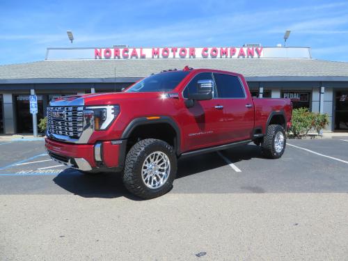 2024 GMC Sierra 2500HD Denali Crew Cab 4WD SB