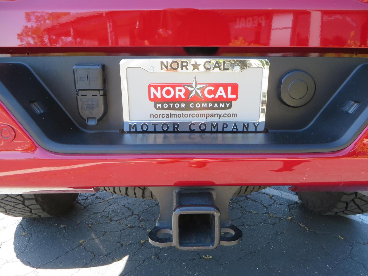 2024 Volcanic Red /Black GMC Sierra 2500HD Denali Crew Cab 4WD SB (1GT49REY6RF) with an 6.6L V8 OHV 16V TURBO DIESEL engine, 6A transmission, located at 2630 Grass Valley Highway, Auburn, CA, 95603, (530) 508-5100, 38.937893, -121.095482 - Denali 2500 featuring a Cognito Level kit, Fox shocks, 20" Fittipaldi FA18 wheels, 35" Nitto Ridge Grappler tires, and a LineX folding tonneau cover. - Photo#19