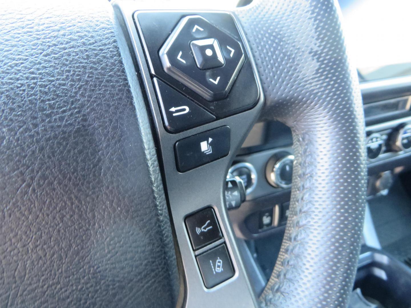2021 Toyota Tacoma TRD Sport Double Cab Long Bed V6 6AT 4WD (3TYCZ5AN5MT) with an 3.5L V6 DOHC 24V engine, 6A transmission, located at 2630 Grass Valley Highway, Auburn, CA, 95603, (530) 508-5100, 38.937893, -121.095482 - Photo#37