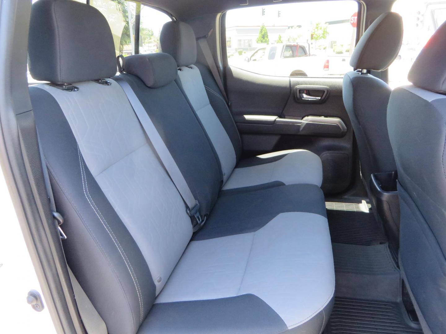 2021 Toyota Tacoma TRD Sport Double Cab Long Bed V6 6AT 4WD (3TYCZ5AN5MT) with an 3.5L V6 DOHC 24V engine, 6A transmission, located at 2630 Grass Valley Highway, Auburn, CA, 95603, (530) 508-5100, 38.937893, -121.095482 - Photo#50