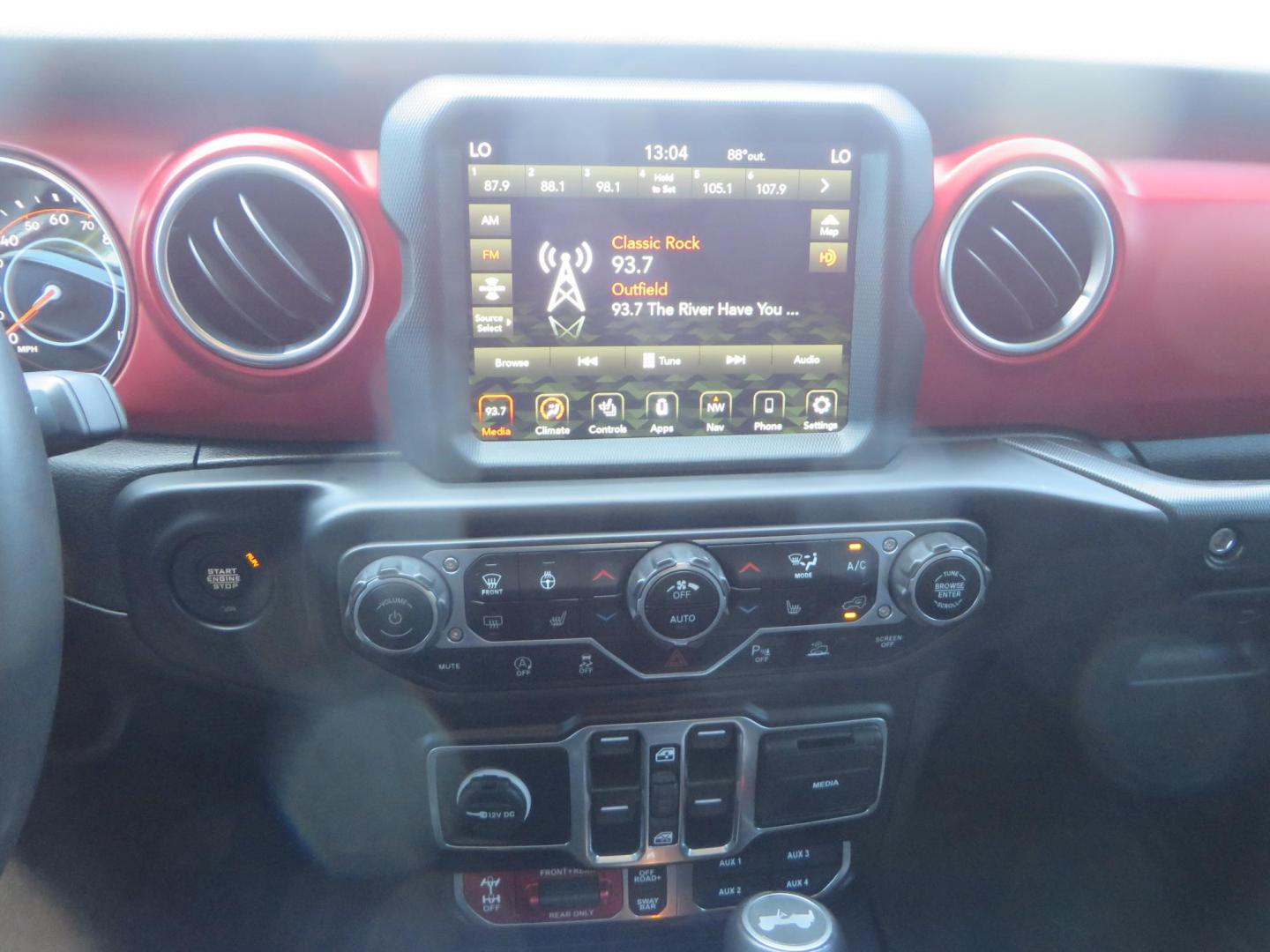 2023 Gray /Black Jeep Wrangler Unlimited Rubicon (1C4HJXFG8PW) with an 3.6L V6 DOHC 24V FFV engine, 6A transmission, located at 2630 Grass Valley Highway, Auburn, CA, 95603, (530) 508-5100, 38.937893, -121.095482 - Features a 3.5" JKS suspension system, Fox shocks, 17" Method Race wheels, 37" Nitto Ridge Grappler tires, N-Fab EPYX running boards, Teraflex HD tire carrier, RC front & rear bumpers with led lights, and window tint. - Photo#28