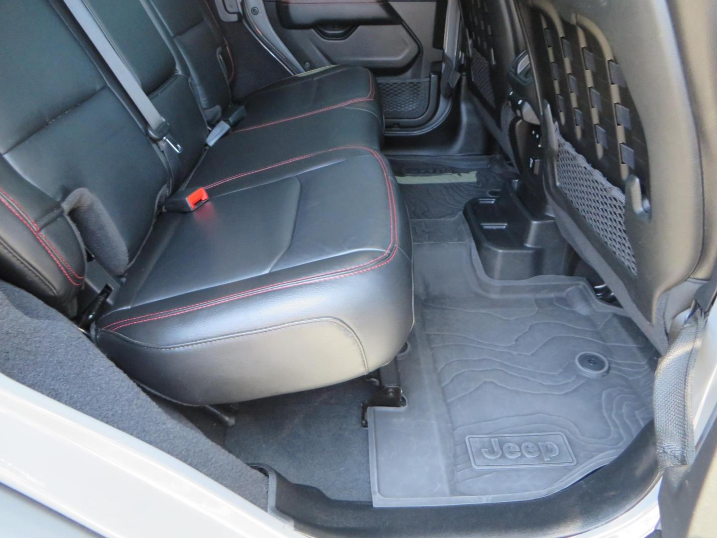 2023 Gray /Black Jeep Wrangler Unlimited Rubicon (1C4HJXFG8PW) with an 3.6L V6 DOHC 24V FFV engine, 6A transmission, located at 2630 Grass Valley Highway, Auburn, CA, 95603, (530) 508-5100, 38.937893, -121.095482 - Features a 3.5" JKS suspension system, Fox shocks, 17" Method Race wheels, 37" Nitto Ridge Grappler tires, N-Fab EPYX running boards, Teraflex HD tire carrier, RC front & rear bumpers with led lights, and window tint. - Photo#59