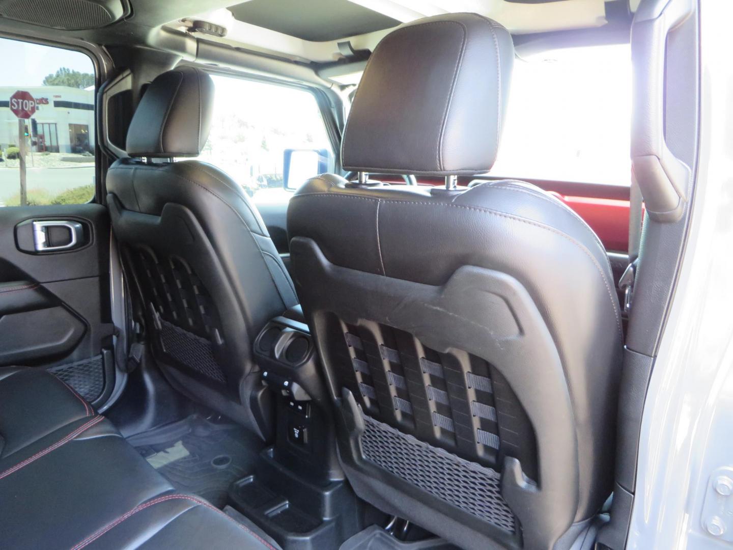 2023 Gray /Black Jeep Wrangler Unlimited Rubicon (1C4HJXFG8PW) with an 3.6L V6 DOHC 24V FFV engine, 6A transmission, located at 2630 Grass Valley Highway, Auburn, CA, 95603, (530) 508-5100, 38.937893, -121.095482 - Features a 3.5" JKS suspension system, Fox shocks, 17" Method Race wheels, 37" Nitto Ridge Grappler tires, N-Fab EPYX running boards, Teraflex HD tire carrier, RC front & rear bumpers with led lights, and window tint. - Photo#60