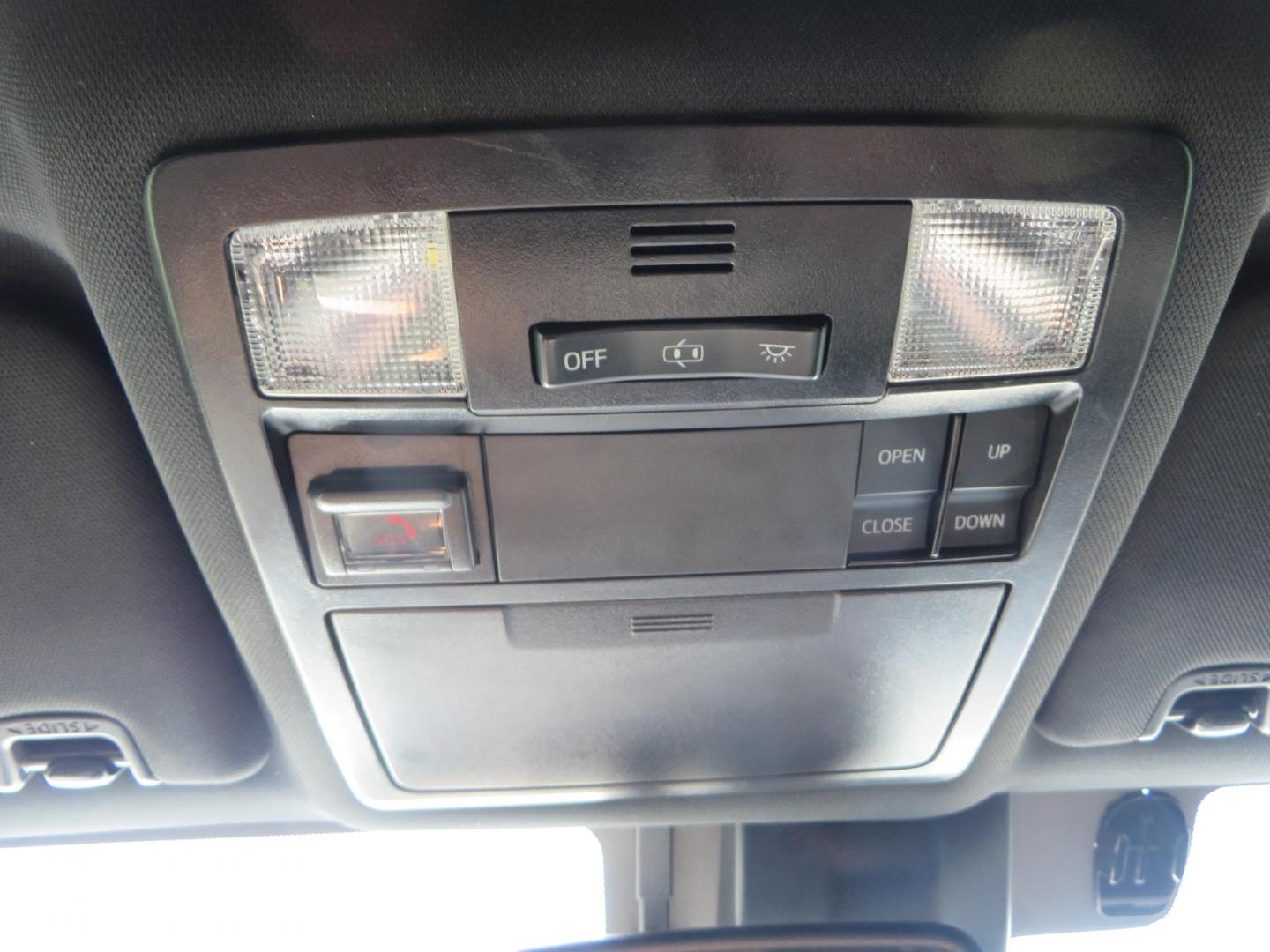 2021 White Toyota Tacoma SR5 Double Cab V6 6AT 4WD (3TYCZ5AN8MT) with an 3.5L V6 DOHC 24V engine, 6A transmission, located at 2630 Grass Valley Highway, Auburn, CA, 95603, (530) 508-5100, 38.937893, -121.095482 - Leveled Tacoma sitting on 18" Fuel wheels, Toyo RT tires, Bakflip bed cover, and window tint. - Photo#22