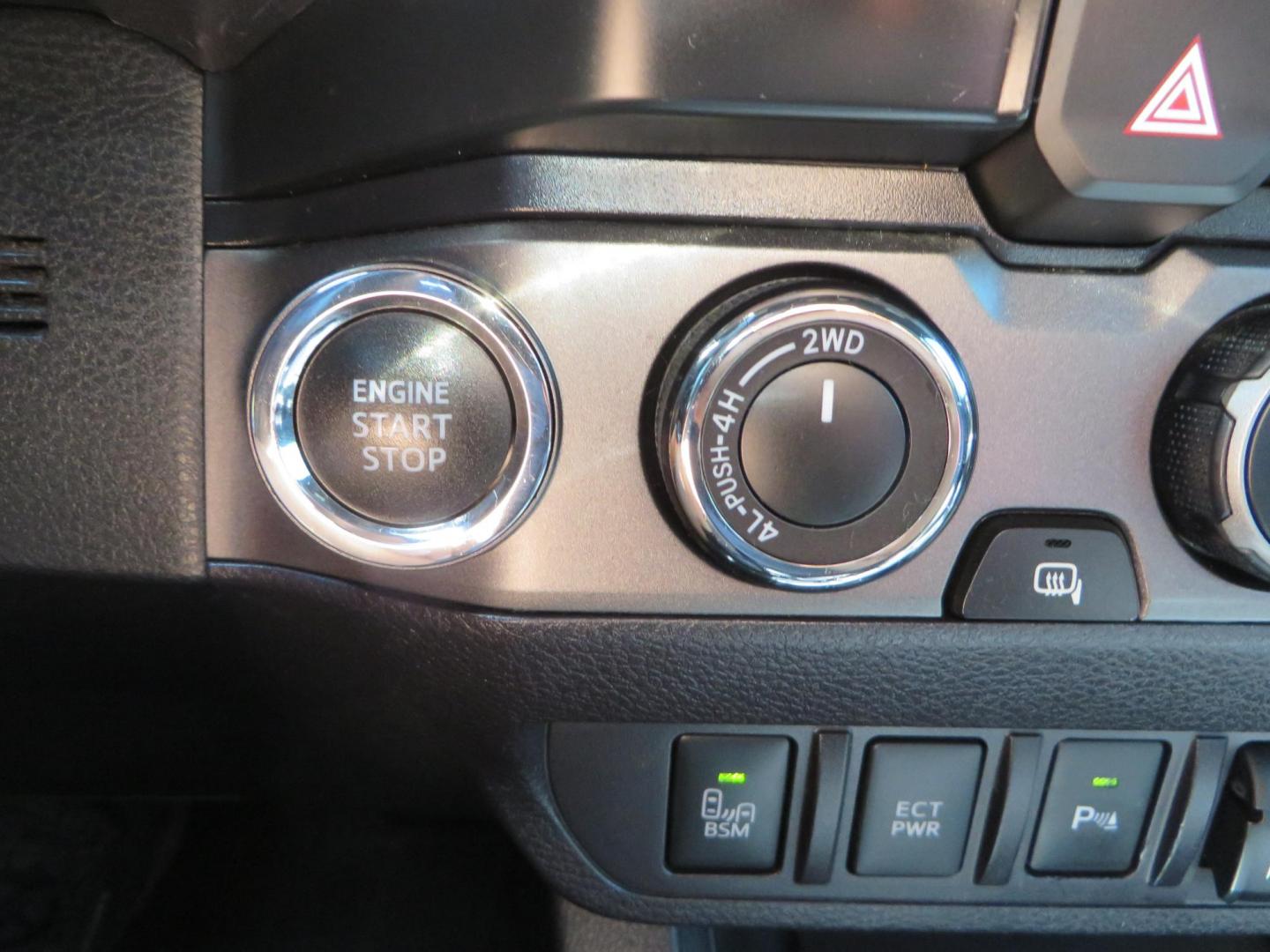 2021 White Toyota Tacoma SR5 Double Cab V6 6AT 4WD (3TYCZ5AN8MT) with an 3.5L V6 DOHC 24V engine, 6A transmission, located at 2630 Grass Valley Highway, Auburn, CA, 95603, (530) 508-5100, 38.937893, -121.095482 - Leveled Tacoma sitting on 18" Fuel wheels, Toyo RT tires, Bakflip bed cover, and window tint. - Photo#27