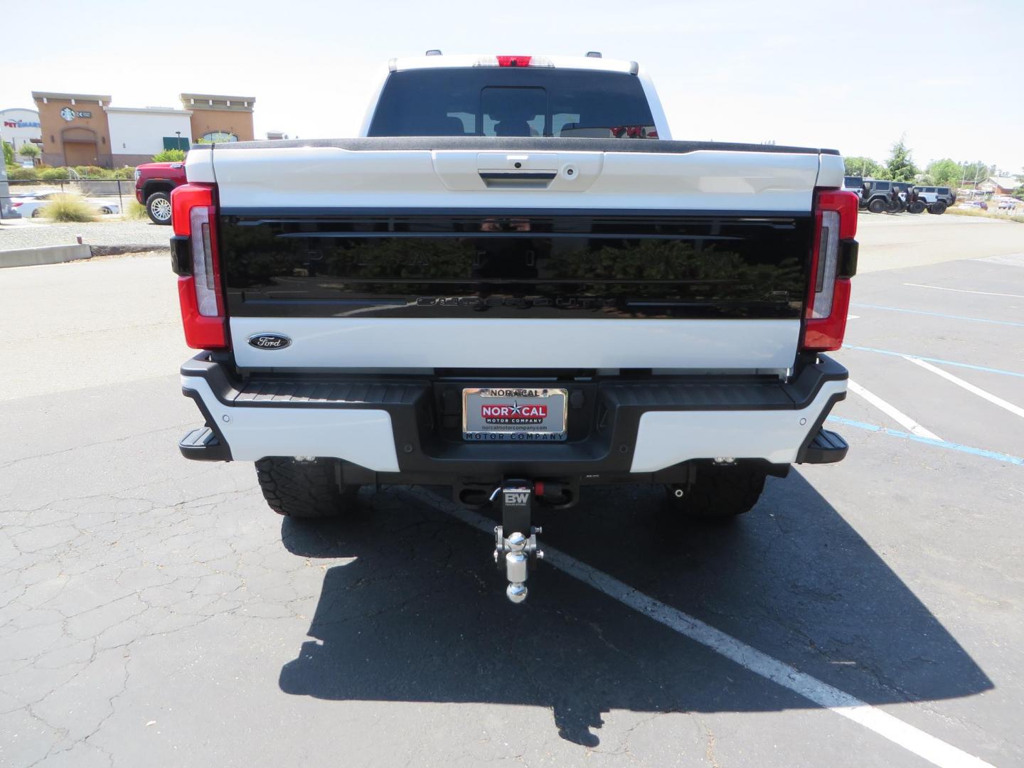 2024 White Ford F-250 SD Platinum Crew Cab 4WD (1FT8W2BM0RE) with an 6.7L V8 OHV 16V DIESEL engine, 6A transmission, located at 2630 Grass Valley Highway, Auburn, CA, 95603, (530) 508-5100, 38.937893, -121.095482 - Our Shop truck is ready for a new home. We installed a Carli 3.5" E-Venture suspension system, Torsion Sway Bar, Full Progressive Spring pack, Leaf Spring Shackles, Adjustable Radius Arms, High & Low Mount Steering Stabilizers, Long Travel Air Bags, Logiq HD2 Air compressor, Logiq Air Tank with chuc - Photo#5