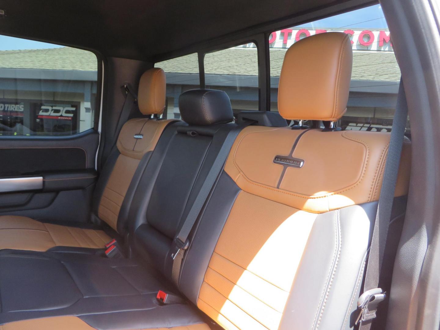 2024 White Ford F-250 SD Platinum Crew Cab 4WD (1FT8W2BM0RE) with an 6.7L V8 OHV 16V DIESEL engine, 6A transmission, located at 2630 Grass Valley Highway, Auburn, CA, 95603, (530) 508-5100, 38.937893, -121.095482 - Our Shop truck is ready for a new home. We installed a Carli 3.5" E-Venture suspension system, Torsion Sway Bar, Full Progressive Spring pack, Leaf Spring Shackles, Adjustable Radius Arms, High & Low Mount Steering Stabilizers, Long Travel Air Bags, Logiq HD2 Air compressor, Logiq Air Tank with chuc - Photo#78
