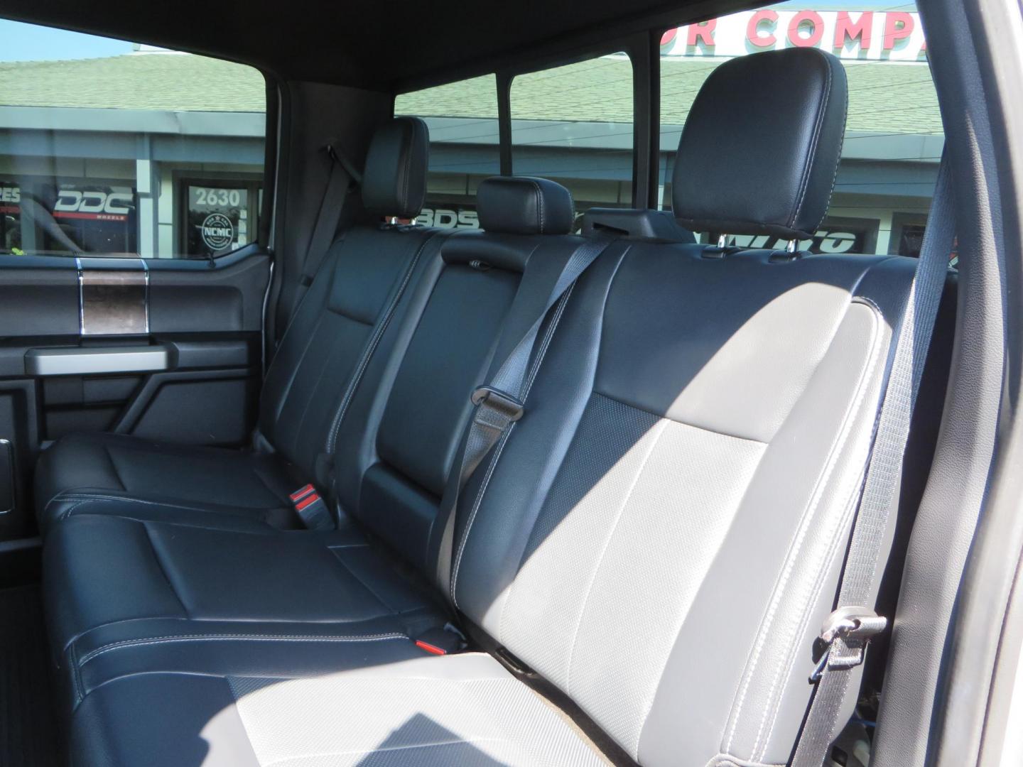 2022 SILVER /BLACK Ford F-250 SD Lariat Crew Cab 4WD (1FT8W2BT6NE) with an 6.7L V8 OHV 16V DIESEL engine, 6A transmission, located at 2630 Grass Valley Highway, Auburn, CA, 95603, (530) 508-5100, 38.937893, -121.095482 - Dont miss this F-250 sitting on a Carli Back Country suspension system, Fox remote reservoir shocks, Radius arms, Deaver rear springs, Torsion sway bar, upper and lower stabilizers, 37" Toyo RT Trail tires, 17" Innov8 G500 wheels, Baja Designs Fog light kit, Diamondback bedcover, Bed Molle panels, - Photo#56