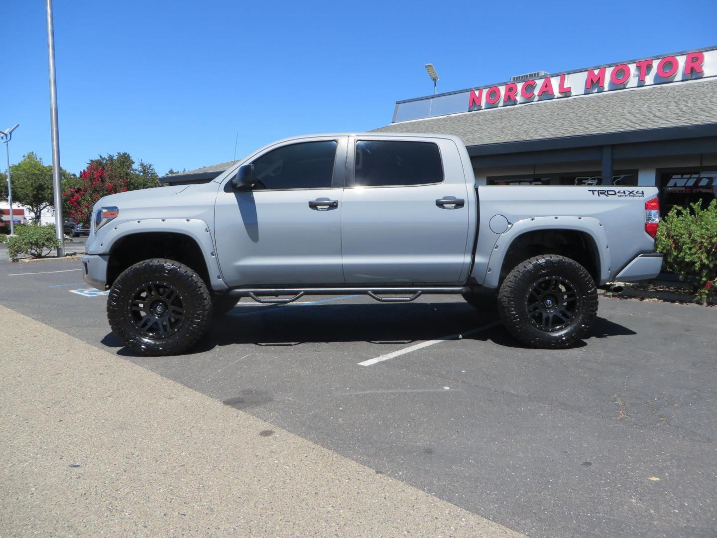 2018 Gray /Black Toyota Tundra SR5 5.7L V8 CrewMax 4WD (5TFDY5F15JX) with an 5.7L V8 DOHC 32V engine, 6A transmission, located at 2630 Grass Valley Highway, Auburn, CA, 95603, (530) 508-5100, 38.937893, -121.095482 - Lifted Tundra sitting on a Pro Comp 6" Lift kit, 37" Nitto Ridge Grappler tires, 20" Fuel Recoil wheels, N-Fab running boards, Grille Mounted Light Bar, Bilstein 5100 rear shocks, TRD dual exhaust, Fender Flarew, and window tint. - Photo#1