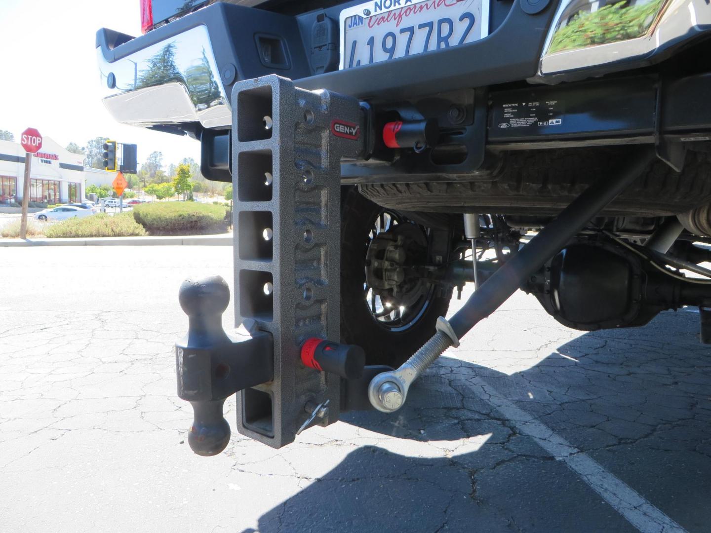 2017 BLACK /Brown Ford F-250 SD King Ranch Crew Cab 4WD (1FT7W2BT5HE) with an 6.7L V8 OHV 16V DIESEL engine, 6A transmission, located at 2630 Grass Valley Highway, Auburn, CA, 95603, (530) 508-5100, 38.937893, -121.095482 - Monster Superduty sitting on an 8" BDS long arm Fox 2.5 Coilover suspension system, Fox 2.0 shocks, Fox dual steering stabilizers, 22" Specialty Forged wheels, 40" Toyo MT tires, Undercover Ultraflex tonneau cover, 15" Drop Gen-Y hitch, and window tint. - Photo#17