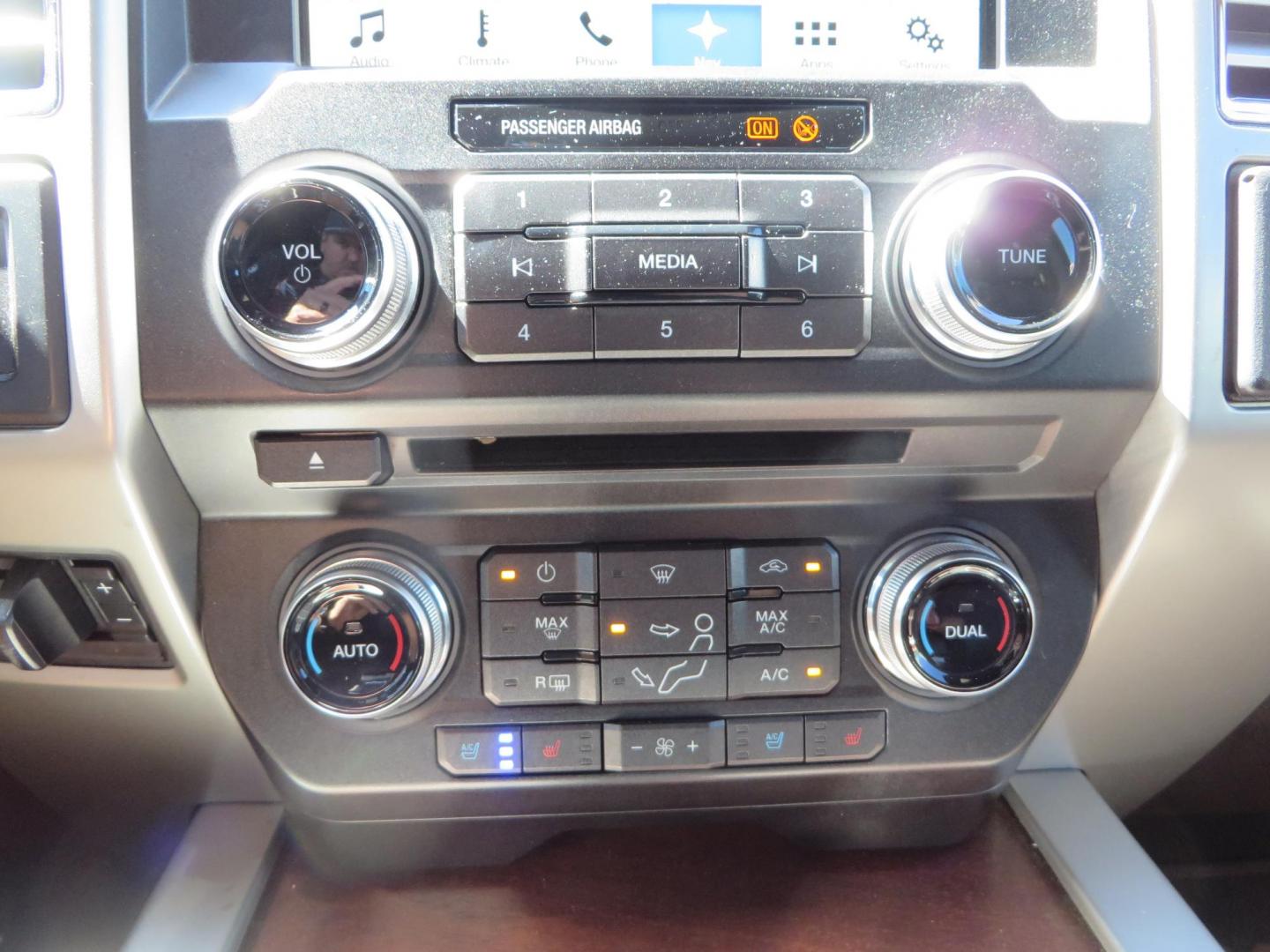 2017 BLACK /Brown Ford F-250 SD King Ranch Crew Cab 4WD (1FT7W2BT5HE) with an 6.7L V8 OHV 16V DIESEL engine, 6A transmission, located at 2630 Grass Valley Highway, Auburn, CA, 95603, (530) 508-5100, 38.937893, -121.095482 - Monster Superduty sitting on an 8" BDS long arm Fox 2.5 Coilover suspension system, Fox 2.0 shocks, Fox dual steering stabilizers, 22" Specialty Forged wheels, 40" Toyo MT tires, Undercover Ultraflex tonneau cover, 15" Drop Gen-Y hitch, and window tint. - Photo#42