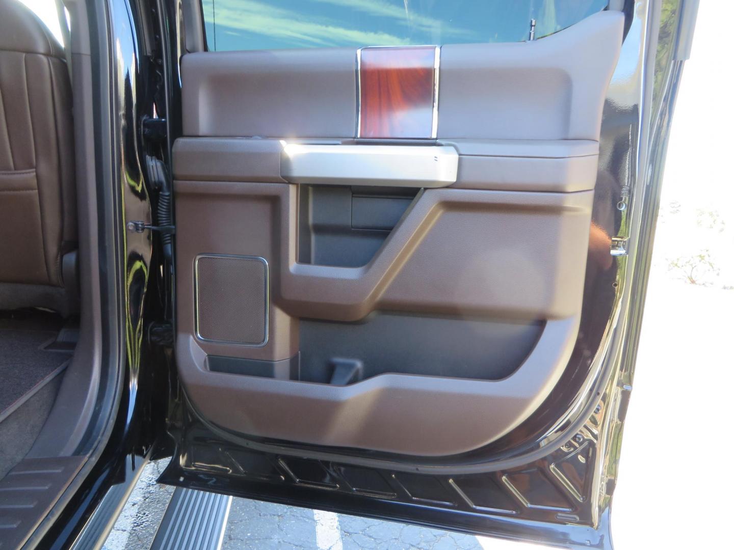 2017 BLACK /Brown Ford F-250 SD King Ranch Crew Cab 4WD (1FT7W2BT5HE) with an 6.7L V8 OHV 16V DIESEL engine, 6A transmission, located at 2630 Grass Valley Highway, Auburn, CA, 95603, (530) 508-5100, 38.937893, -121.095482 - Monster Superduty sitting on an 8" BDS long arm Fox 2.5 Coilover suspension system, Fox 2.0 shocks, Fox dual steering stabilizers, 22" Specialty Forged wheels, 40" Toyo MT tires, Undercover Ultraflex tonneau cover, 15" Drop Gen-Y hitch, and window tint. - Photo#72