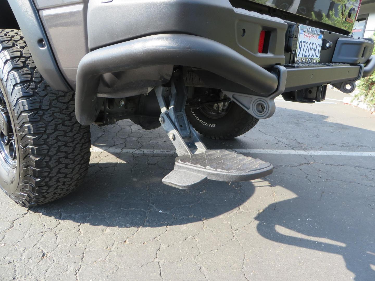 2021 Gray /GREY RAM 2500 Big Horn Crew Cab SWB 4WD (3C6UR5DL7MG) with an 6.7L L6 OHV 24V TURBO DIESEL engine, 6A transmission, located at 2630 Grass Valley Highway, Auburn, CA, 95603, (530) 508-5100, 38.937893, -121.095482 - Must have AEV Prospector Ram 2500. - Photo#19