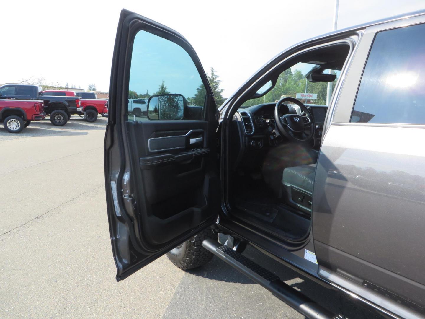 2021 Gray /GREY RAM 2500 Big Horn Crew Cab SWB 4WD (3C6UR5DL7MG) with an 6.7L L6 OHV 24V TURBO DIESEL engine, 6A transmission, located at 2630 Grass Valley Highway, Auburn, CA, 95603, (530) 508-5100, 38.937893, -121.095482 - Must have AEV Prospector Ram 2500. - Photo#24