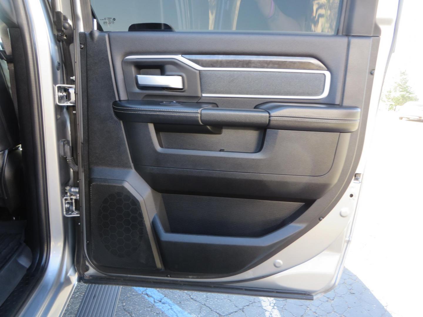 2022 SILVER /Black RAM 2500 Big Horn Black Widow Edition Crew Cab 4WD (3C6UR5DL3NG) with an 6.7L L6 OHV 24V TURBO DIESEL engine, 6A transmission, located at 2630 Grass Valley Highway, Auburn, CA, 95603, (530) 508-5100, 38.937893, -121.095482 - Ram 2500 Black Widow Edition Features 5" Suspension Lift System 20" Black Off Road Wheels 37" BFG KM3 Mud Terrain Tires Color Matched Pocket Fender Flares AMP Power Running Boards Tinted Front Windows Black Widow Gauge Cluster Black Widow Custom Stitched Headrests Red LED Interior Lights P - Photo#59