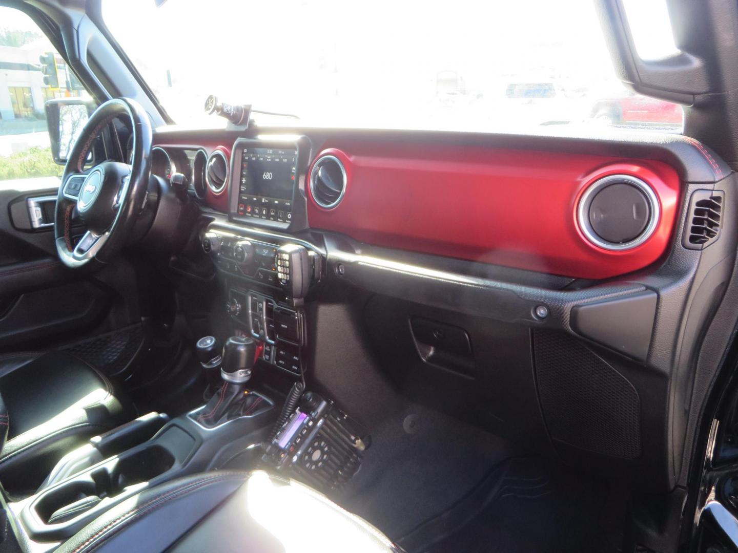 2021 BLACK /BLACK Jeep Gladiator Rubicon (1C6JJTBG1ML) with an 3.6L V6 DOHC 24V engine, automatic transmission, located at 2630 Grass Valley Highway, Auburn, CA, 95603, (530) 508-5100, 38.937893, -121.095482 - Mopar lifted Rubicon with Fox shocks, 17" Black Rhino Kelso wheels, 35" Nitto Terra Grappler G2 tires, AMP power steps, Rock Hard 4x4 front bumper, Warn Winch, 10" Rigid light bar, Bakflip MX4, and a Btech UV-5100 radio. - Photo#62