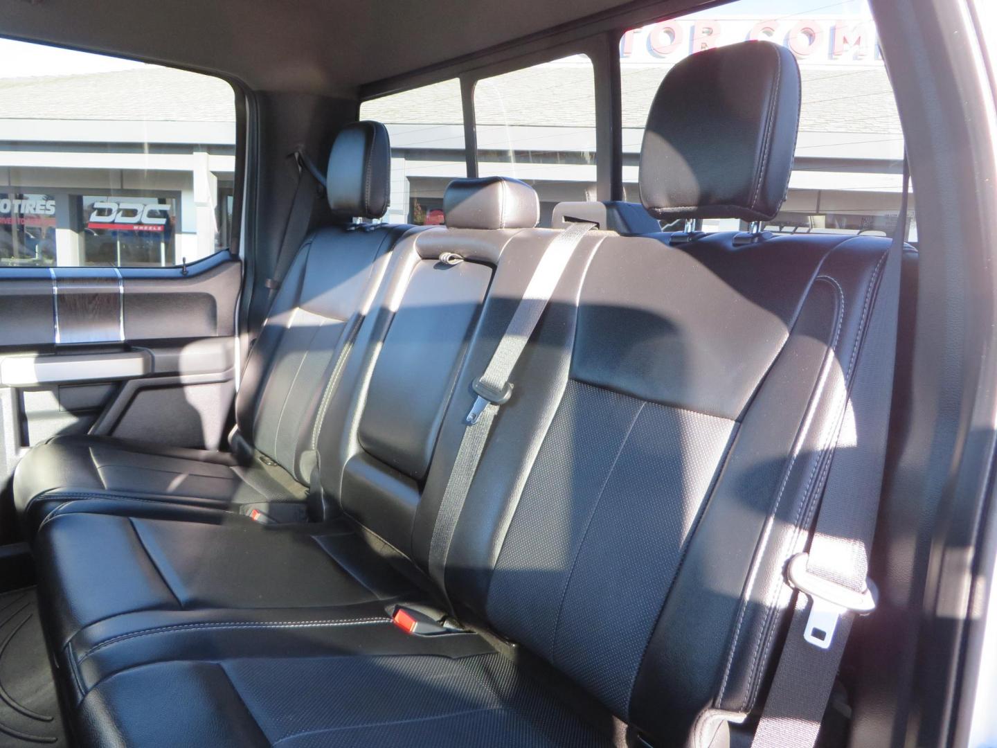 2021 White /BLACK Ford F-250 SD Lariat Crew Cab 4WD (1FT7W2BTXME) with an 6.7L V8 OHV 16V DIESEL engine, 6A transmission, located at 2630 Grass Valley Highway, Auburn, CA, 95603, (530) 508-5100, 38.937893, -121.095482 - Features a BDS level kit with Fox 2.0 shocks, 35" Toyo Open Country RT trail tires, 18" KMC IMS wheels, Weathertech Bug deflector and floor liners. - Photo#44