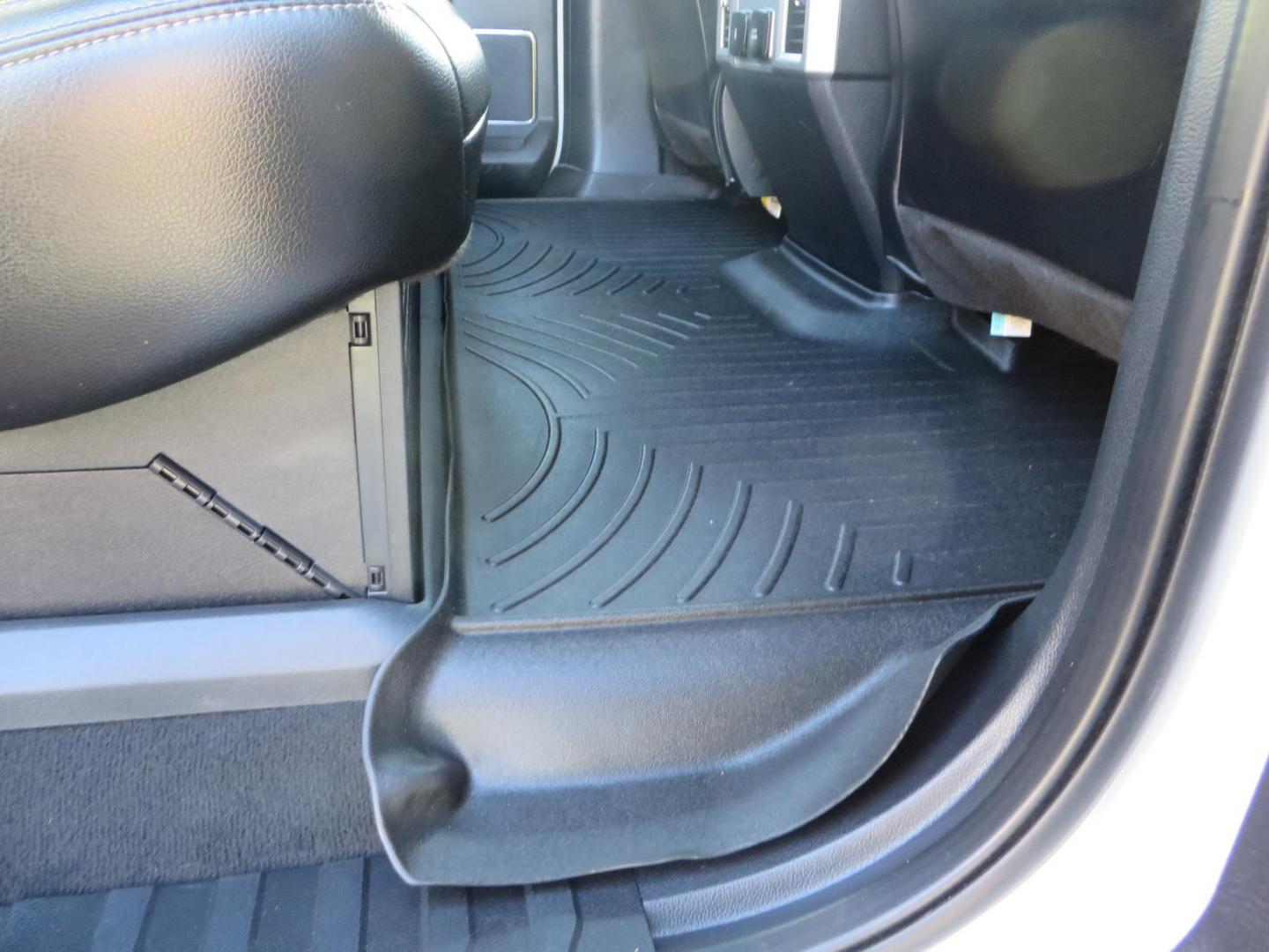 2021 White /BLACK Ford F-250 SD Lariat Crew Cab 4WD (1FT7W2BTXME) with an 6.7L V8 OHV 16V DIESEL engine, 6A transmission, located at 2630 Grass Valley Highway, Auburn, CA, 95603, (530) 508-5100, 38.937893, -121.095482 - Features a BDS level kit with Fox 2.0 shocks, 35" Toyo Open Country RT trail tires, 18" KMC IMS wheels, Weathertech Bug deflector and floor liners. - Photo#62