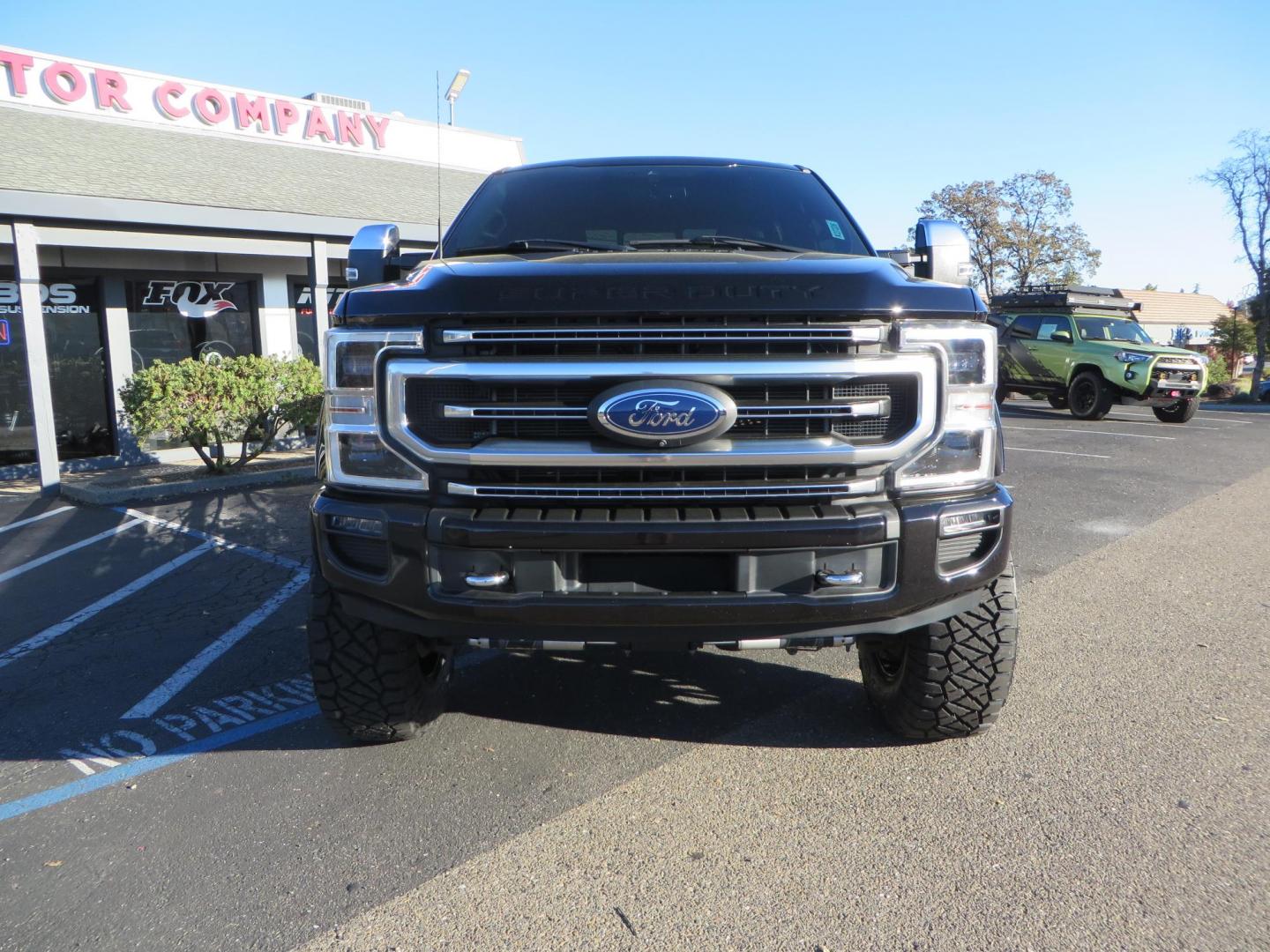 2022 BLACK /BLACK Ford F-250 SD Platinum Tremor Crew Cab Short Bed 4WD (1FT8W2BT2NE) with an 6.7L V8 OHV 16V DIESEL engine, 10 speed transmission, located at 2630 Grass Valley Highway, Auburn, CA, 95603, (530) 508-5100, 38.937893, -121.095482 - Features - BDS 4" Radius arm suspension system, Fox 2.0 shocks, Dual Fox steering stabilizers, 37" Nitto Ridge Grappler tires, 20" Fuel Rebel wheels, Airlift air bags, Airlift wireless 1 compressor, and window tint. - Photo#7