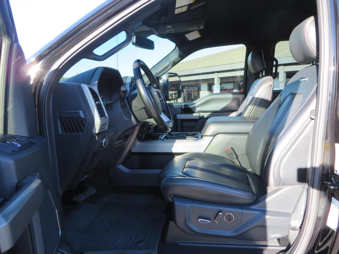 2022 BLACK /BLACK Ford F-250 SD Platinum Tremor Crew Cab Short Bed 4WD (1FT8W2BT2NE) with an 6.7L V8 OHV 16V DIESEL engine, 10 speed transmission, located at 2630 Grass Valley Highway, Auburn, CA, 95603, (530) 508-5100, 38.937893, -121.095482 - Features - BDS 4" Radius arm suspension system, Fox 2.0 shocks, Dual Fox steering stabilizers, 37" Nitto Ridge Grappler tires, 20" Fuel Rebel wheels, Airlift air bags, Airlift wireless 1 compressor, and window tint. - Photo#26