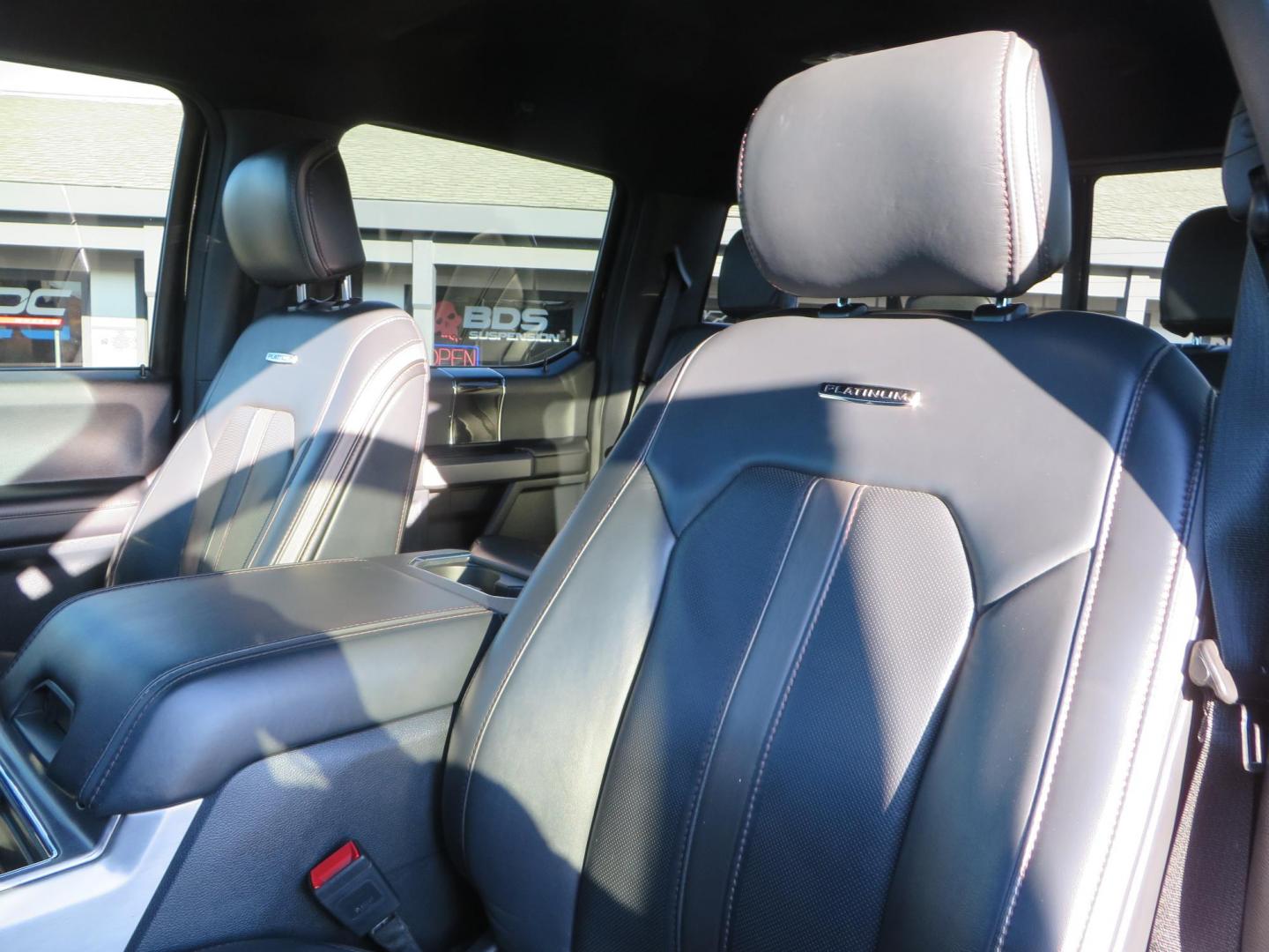 2022 BLACK /BLACK Ford F-250 SD Platinum Tremor Crew Cab Short Bed 4WD (1FT8W2BT2NE) with an 6.7L V8 OHV 16V DIESEL engine, 10 speed transmission, located at 2630 Grass Valley Highway, Auburn, CA, 95603, (530) 508-5100, 38.937893, -121.095482 - Features - BDS 4" Radius arm suspension system, Fox 2.0 shocks, Dual Fox steering stabilizers, 37" Nitto Ridge Grappler tires, 20" Fuel Rebel wheels, Airlift air bags, Airlift wireless 1 compressor, and window tint. - Photo#27