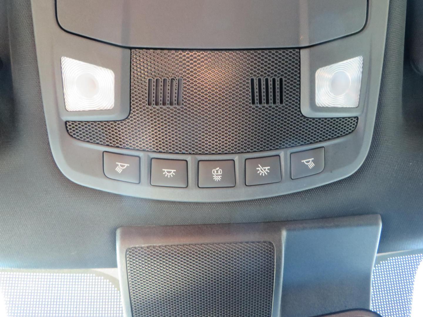 2022 BLACK /BLACK Ford F-250 SD Platinum Tremor Crew Cab Short Bed 4WD (1FT8W2BT2NE) with an 6.7L V8 OHV 16V DIESEL engine, 10 speed transmission, located at 2630 Grass Valley Highway, Auburn, CA, 95603, (530) 508-5100, 38.937893, -121.095482 - Features - BDS 4" Radius arm suspension system, Fox 2.0 shocks, Dual Fox steering stabilizers, 37" Nitto Ridge Grappler tires, 20" Fuel Rebel wheels, Airlift air bags, Airlift wireless 1 compressor, and window tint. - Photo#33